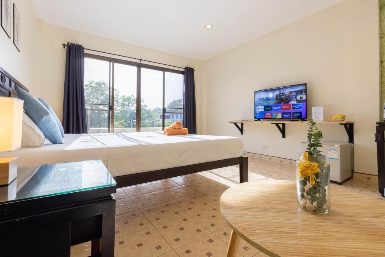 Hotel Club22 Kamala Suites, Kamala Kamala Beach