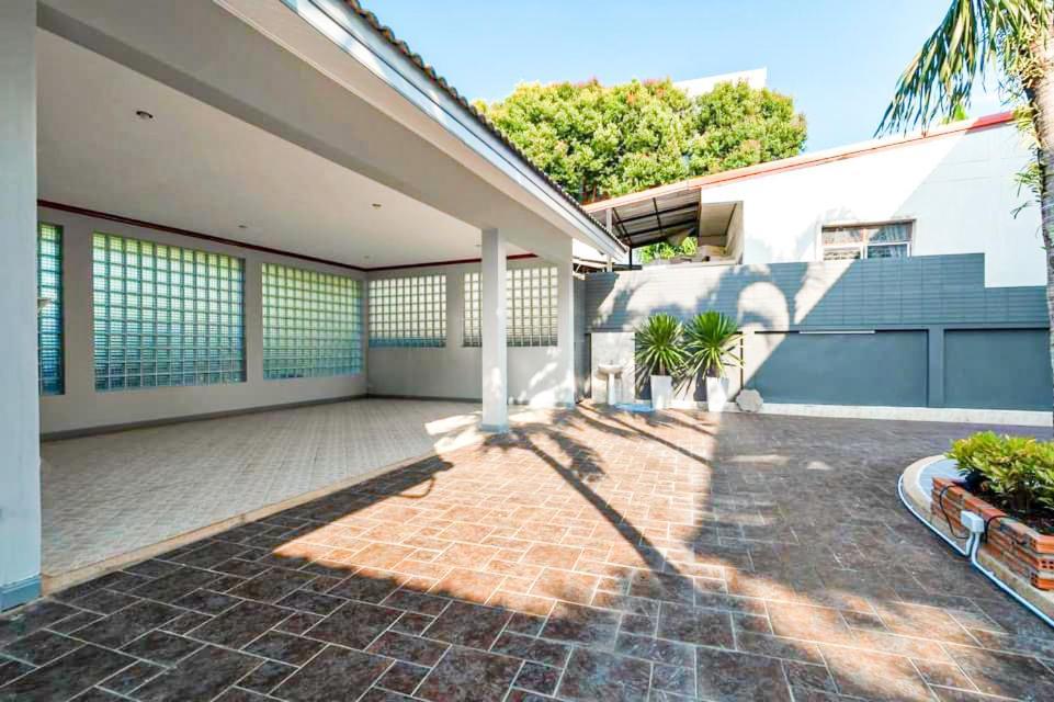 Poolvillapanwa Villa *