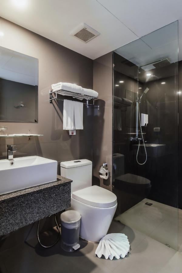 The Lunar Hotel Patong