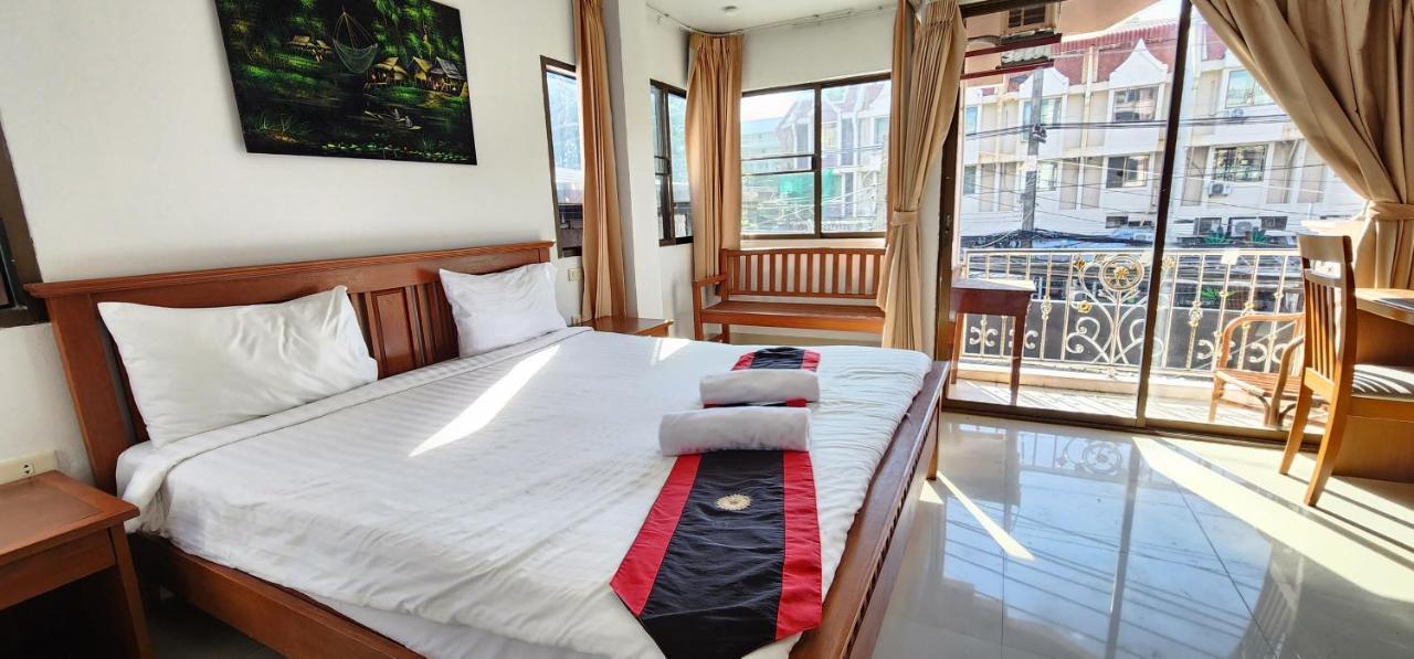 Royal Sweet Patong