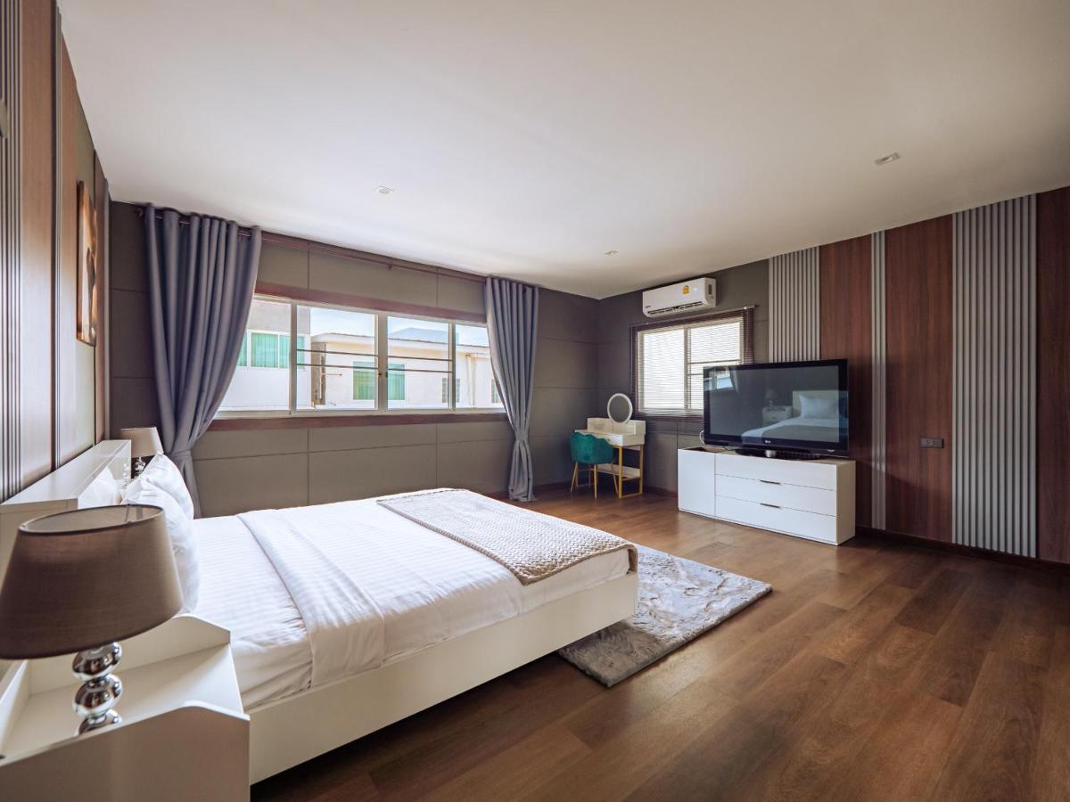 Grand Penthouse By Grand Orlov Apartment Patong
