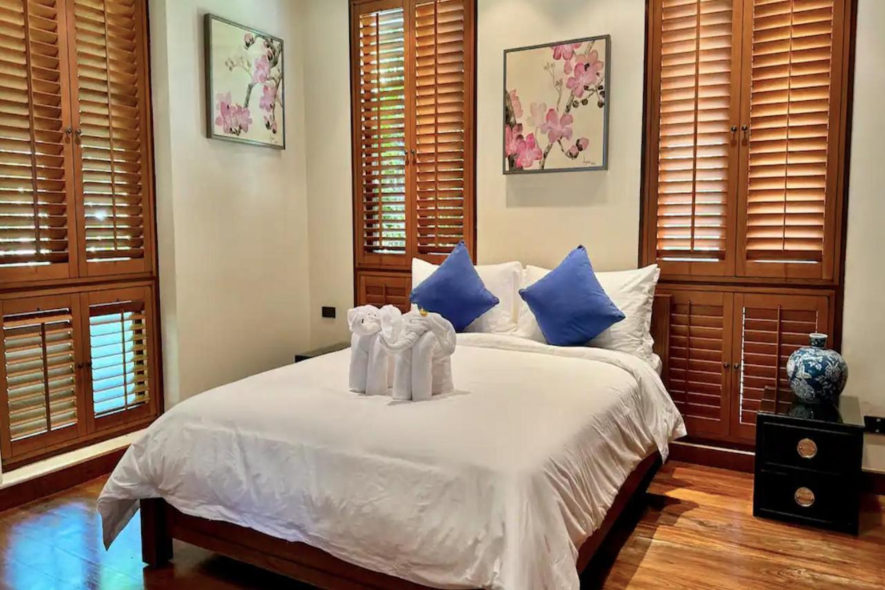 Seaview 5br Pool Apsara, Free Breakfast And Full Service, 5 Min Walk To Villa