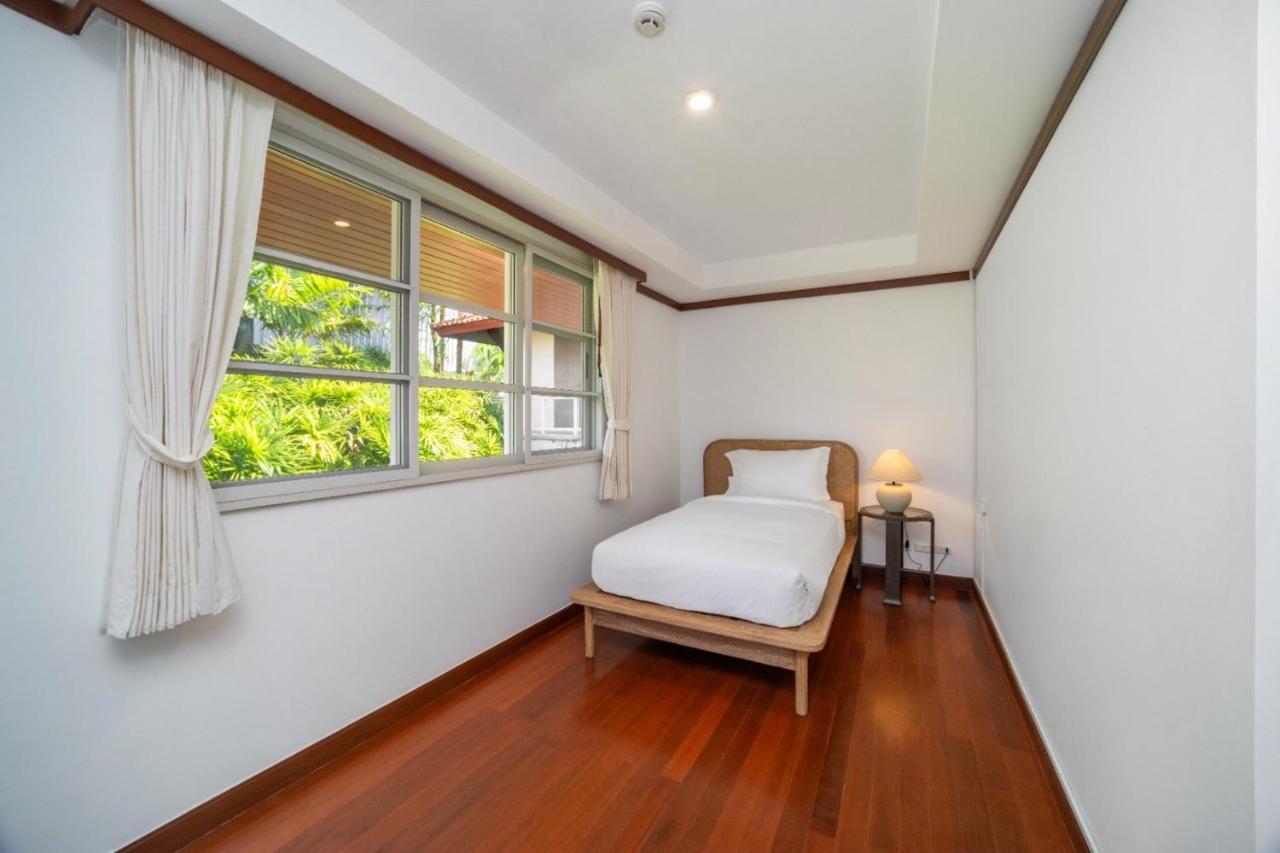 Scenic Seaview Sea Dream For 9, Tennis Court, 5min Walk To Noi Villa Kata Beach (Phuket)