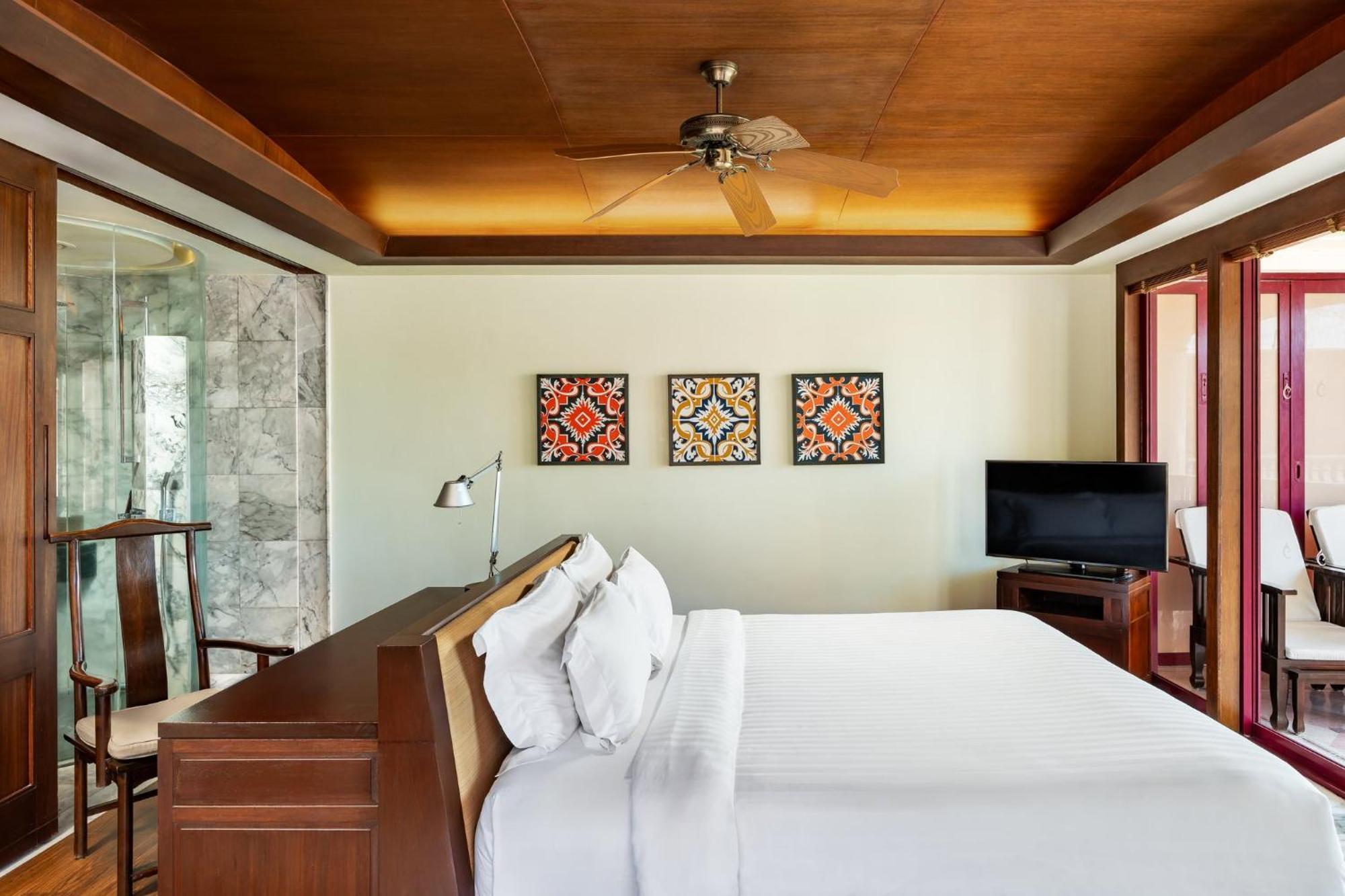 Resort Centara Grand Phuket - Sha