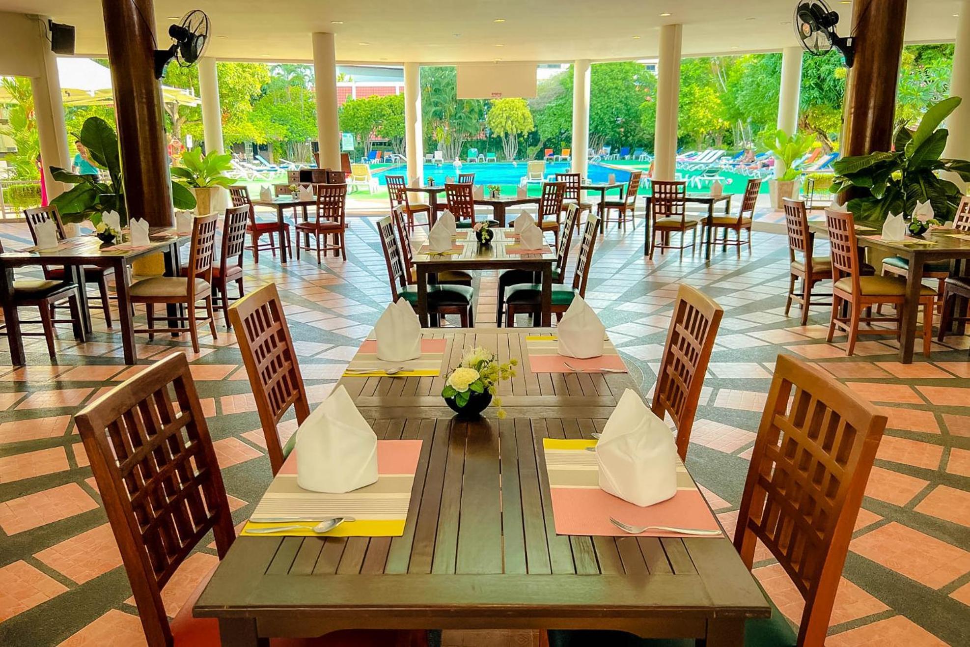 - Sha Extra Resort 4*