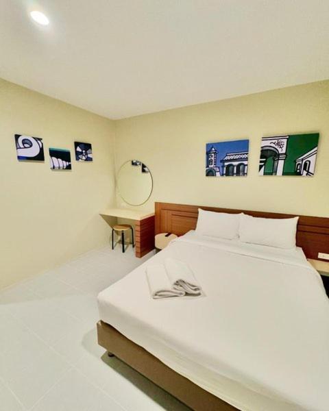 Siri Hotel Phuket