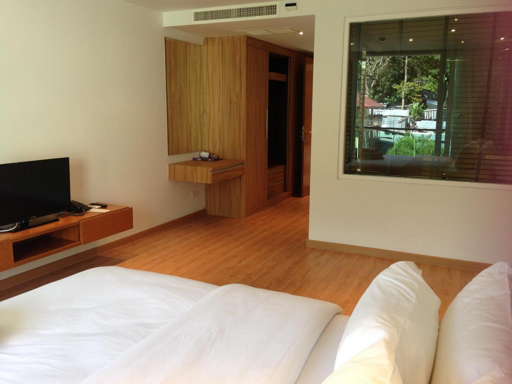 The Privilege Aparthotel Patong
