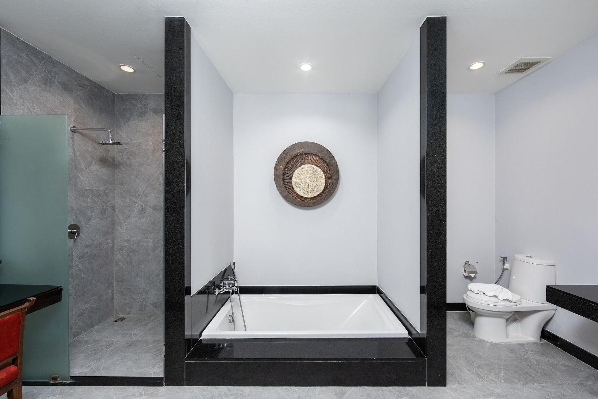Galam | Private Pool | Onyx By Tropiclook | Naiharn Villa Nai Harn