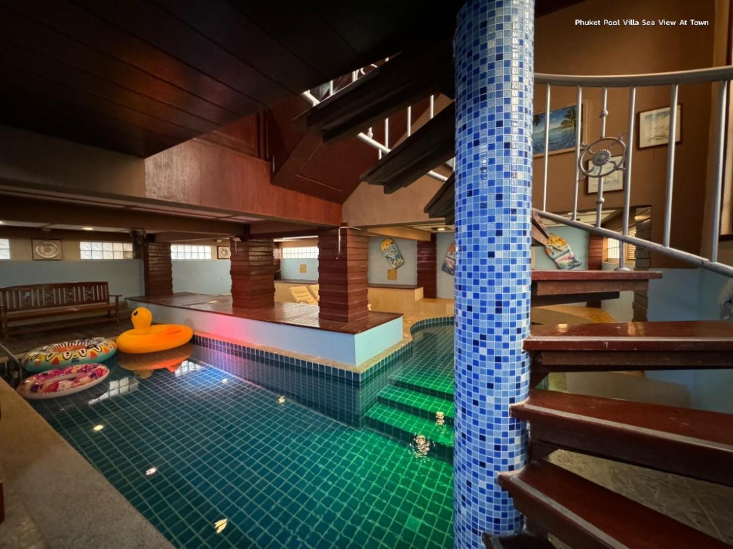 Cheeva Pool