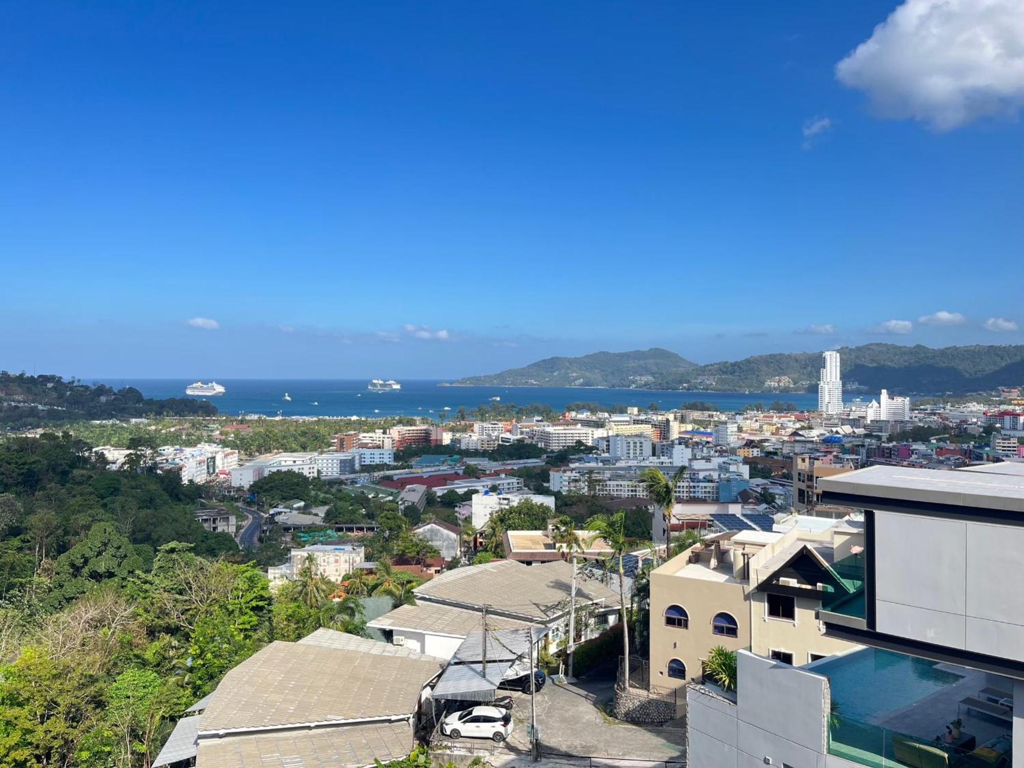Resort Bay Hill Patong