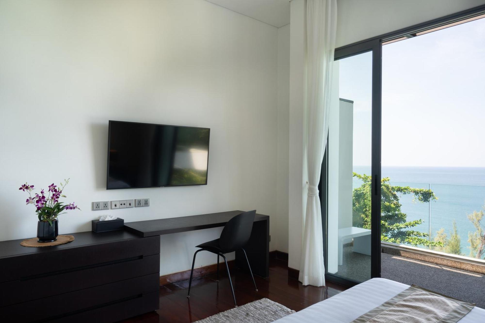 Villa Lada Cliff Malaiwana *
