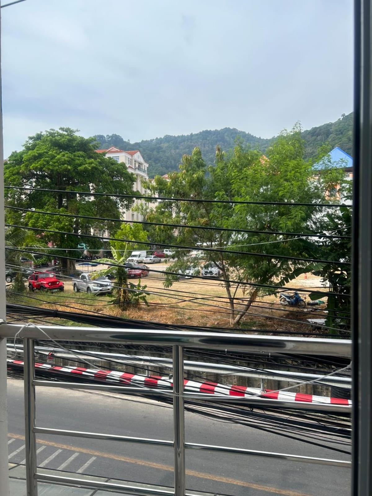 Hotel The Journey New Patong