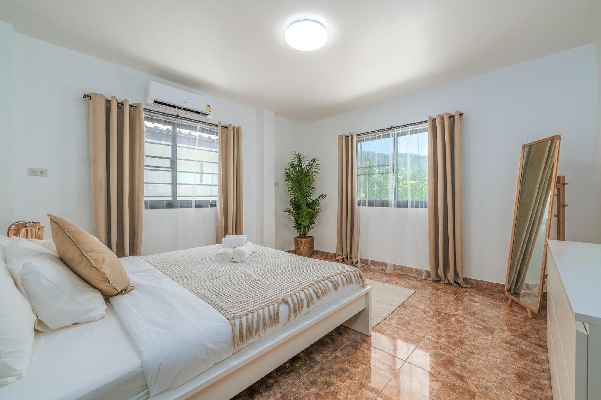 Villa Nai Harn 2 Bdr Rawai