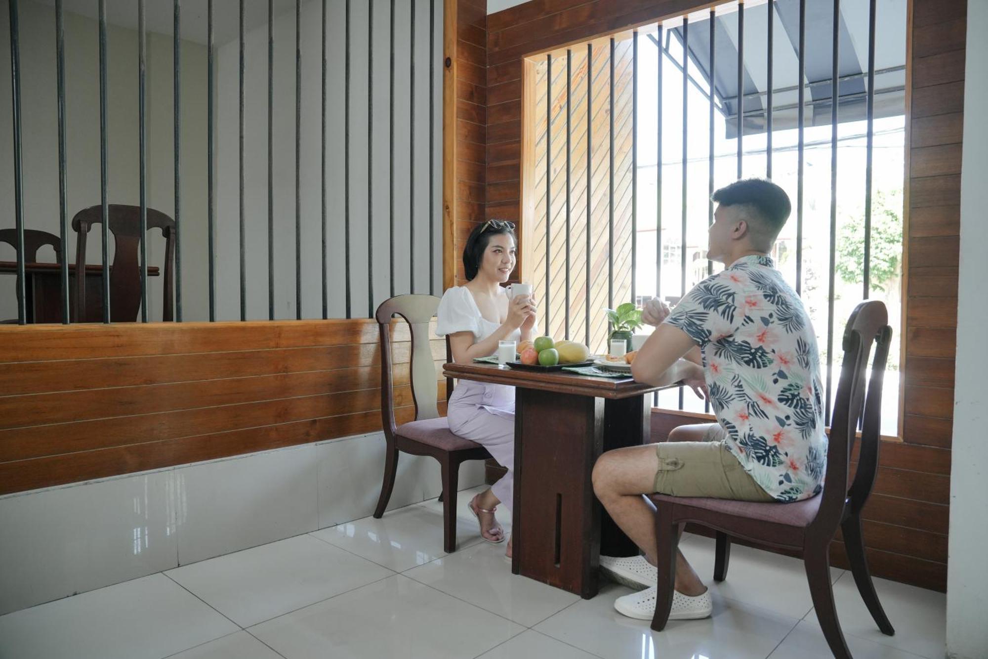 Nonnee Kata Phuket Ostello *