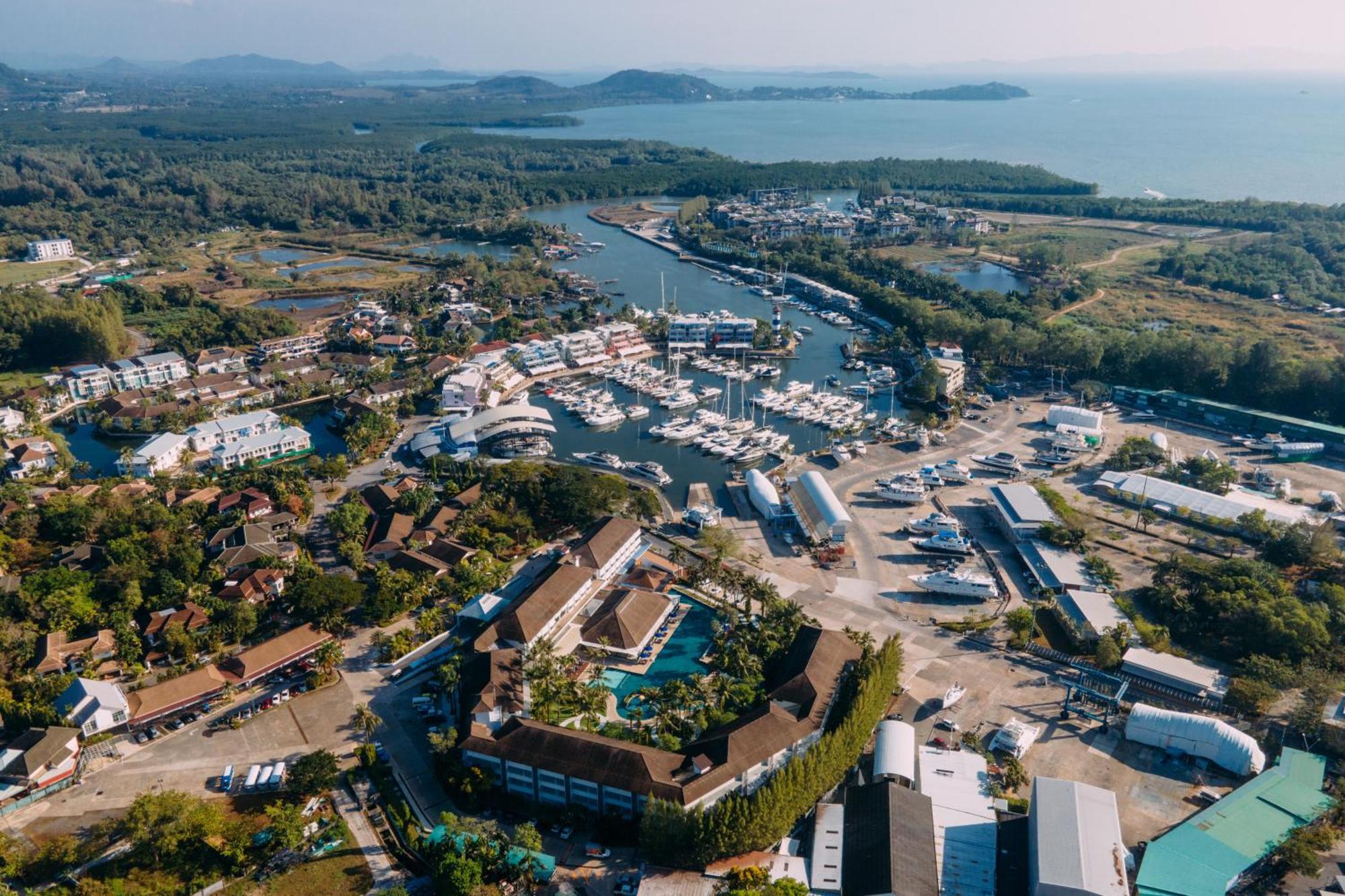 Nh Boat Lagoon 5*