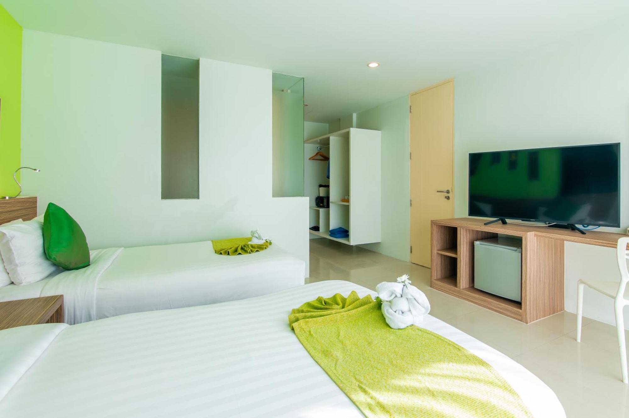 Hotel The Lantern - Sha Extra Patong