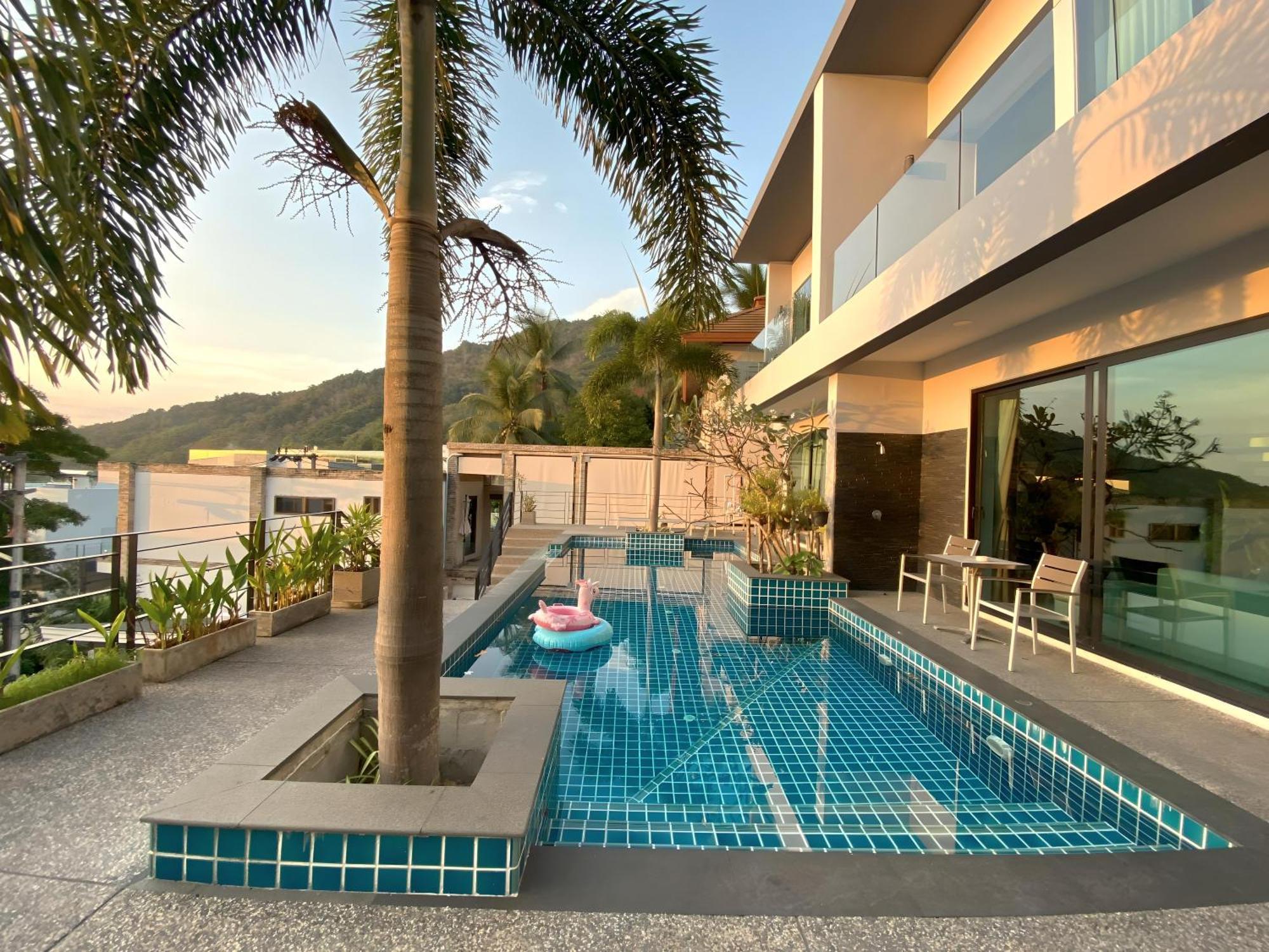 Twin Seaview