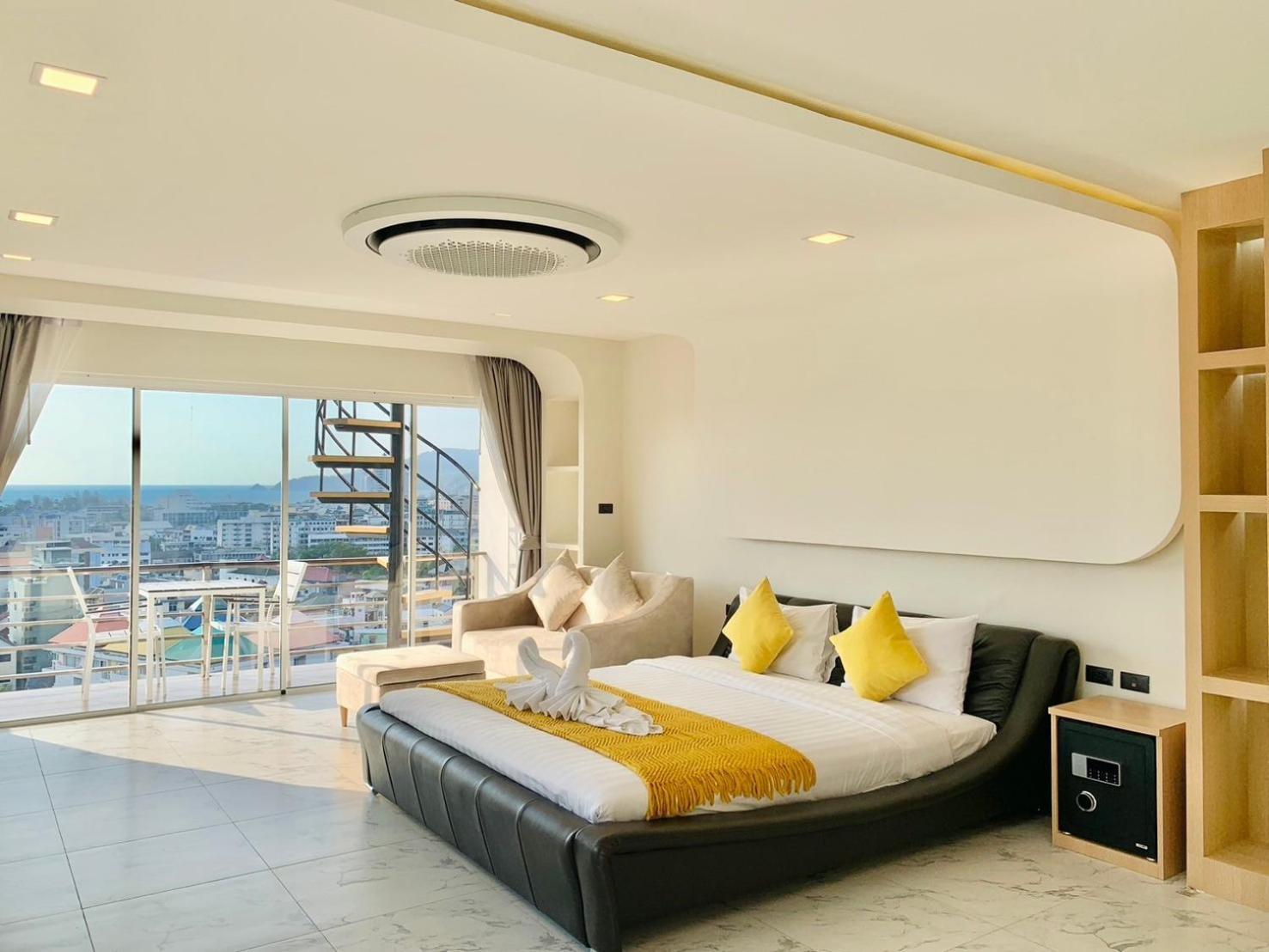 Ocean View Treasure Hotel 4*