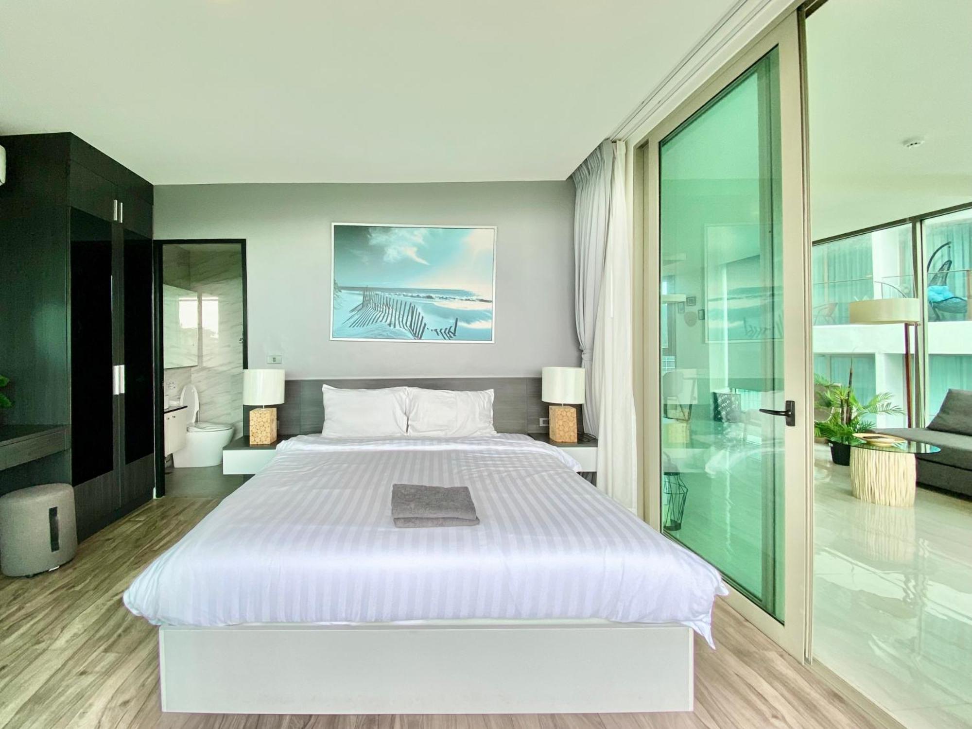 Oceana Sea View -
