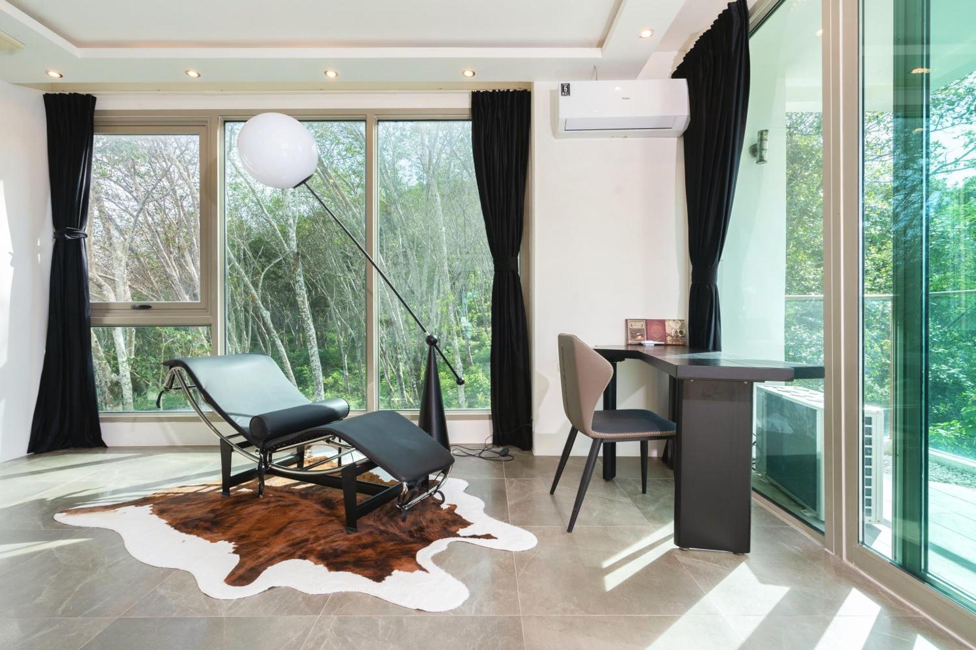 Oceana Sea View -