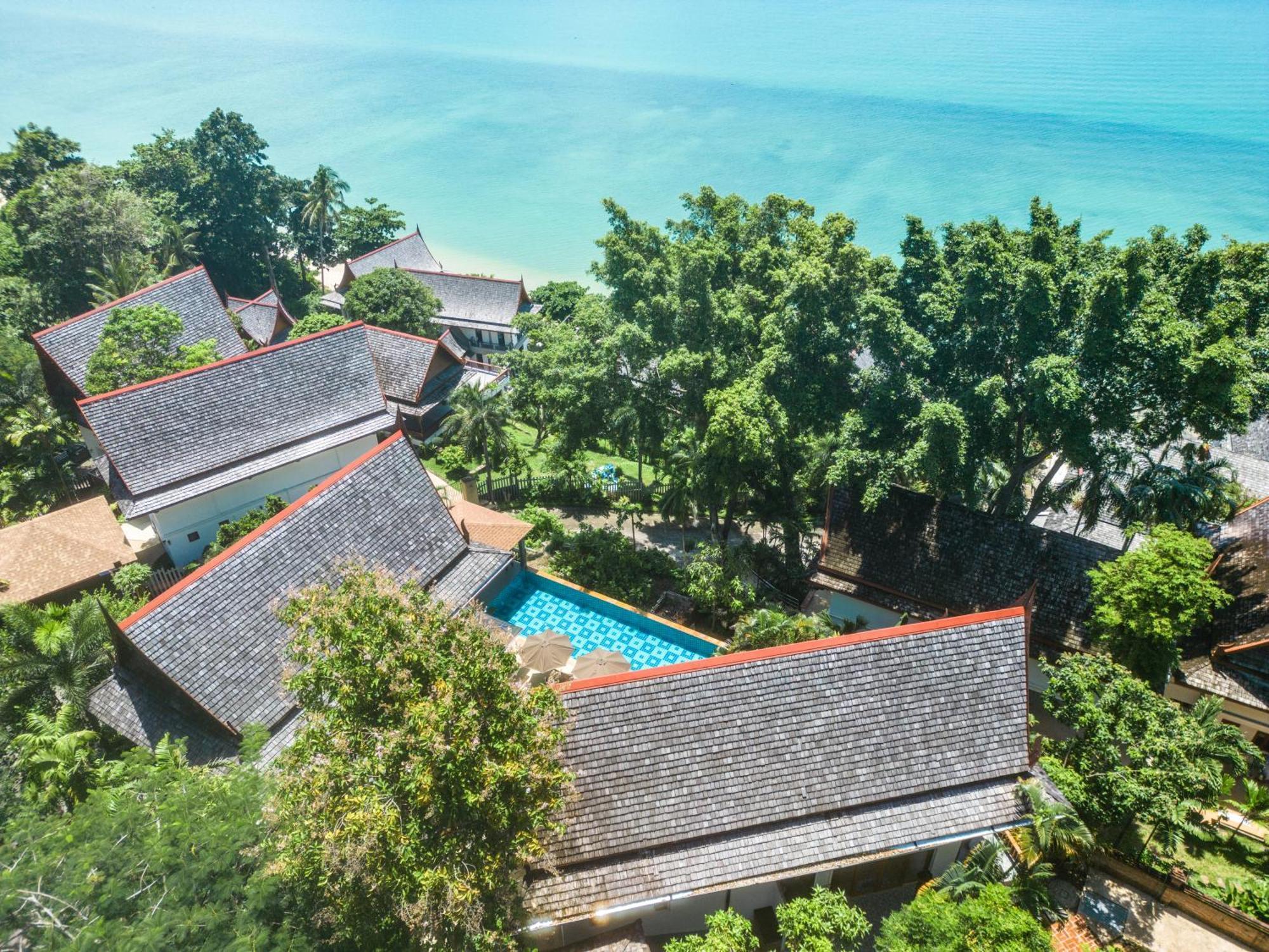 悬崖别墅 无边海景 直达海滩 五卧泰式独栋私人泳池别墅 超漂亮日出 Phuket