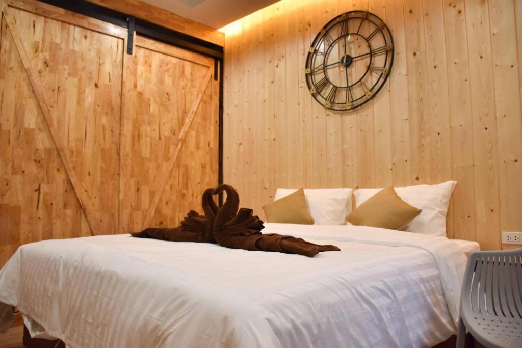 Bed & Breakfast Momento Bangtao *