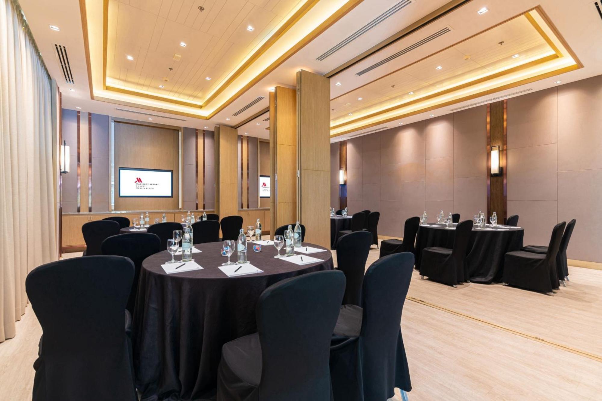 Resort Phuket Marriott & Spa, Merlin Patong