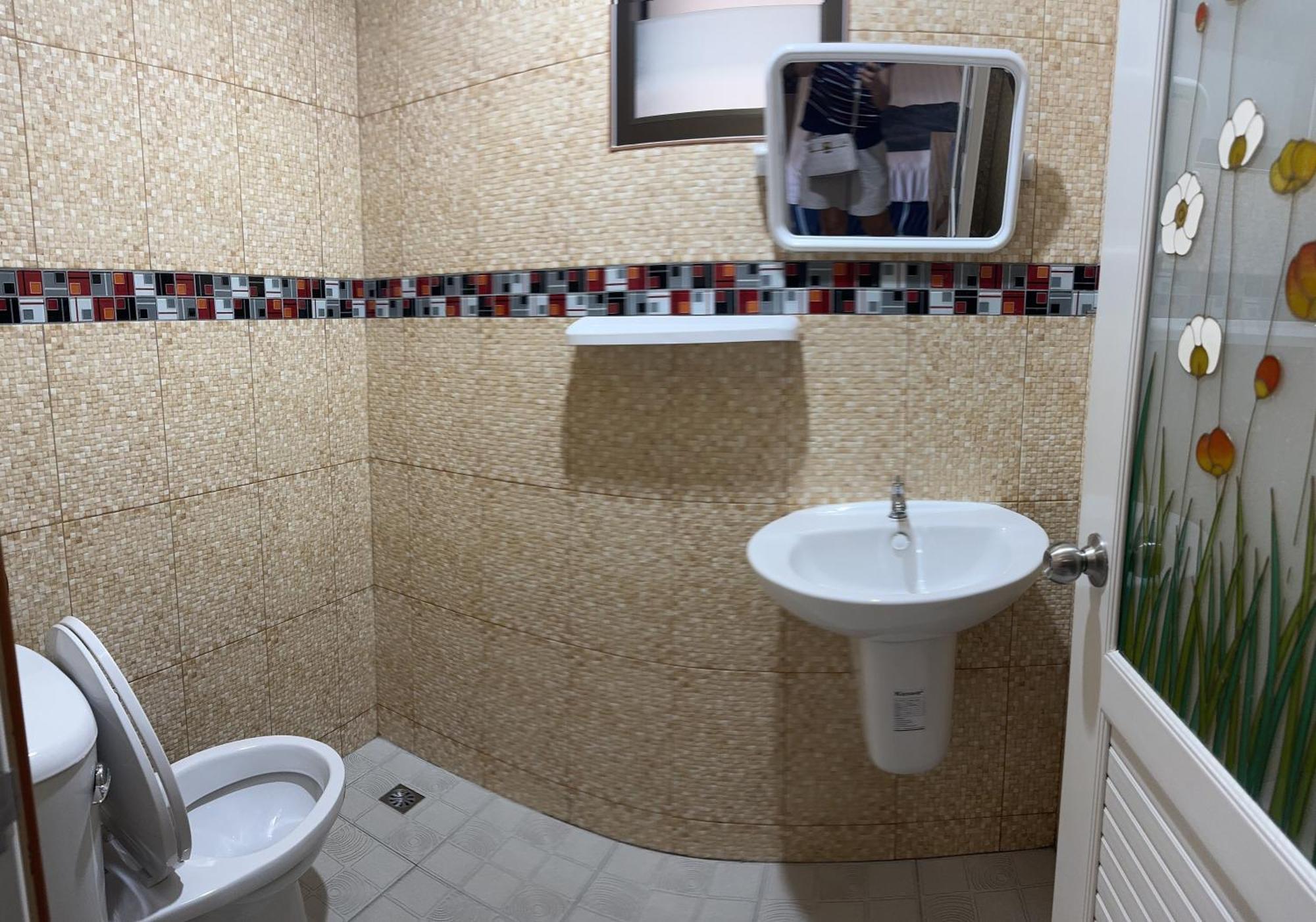 Golf House Nai Yang