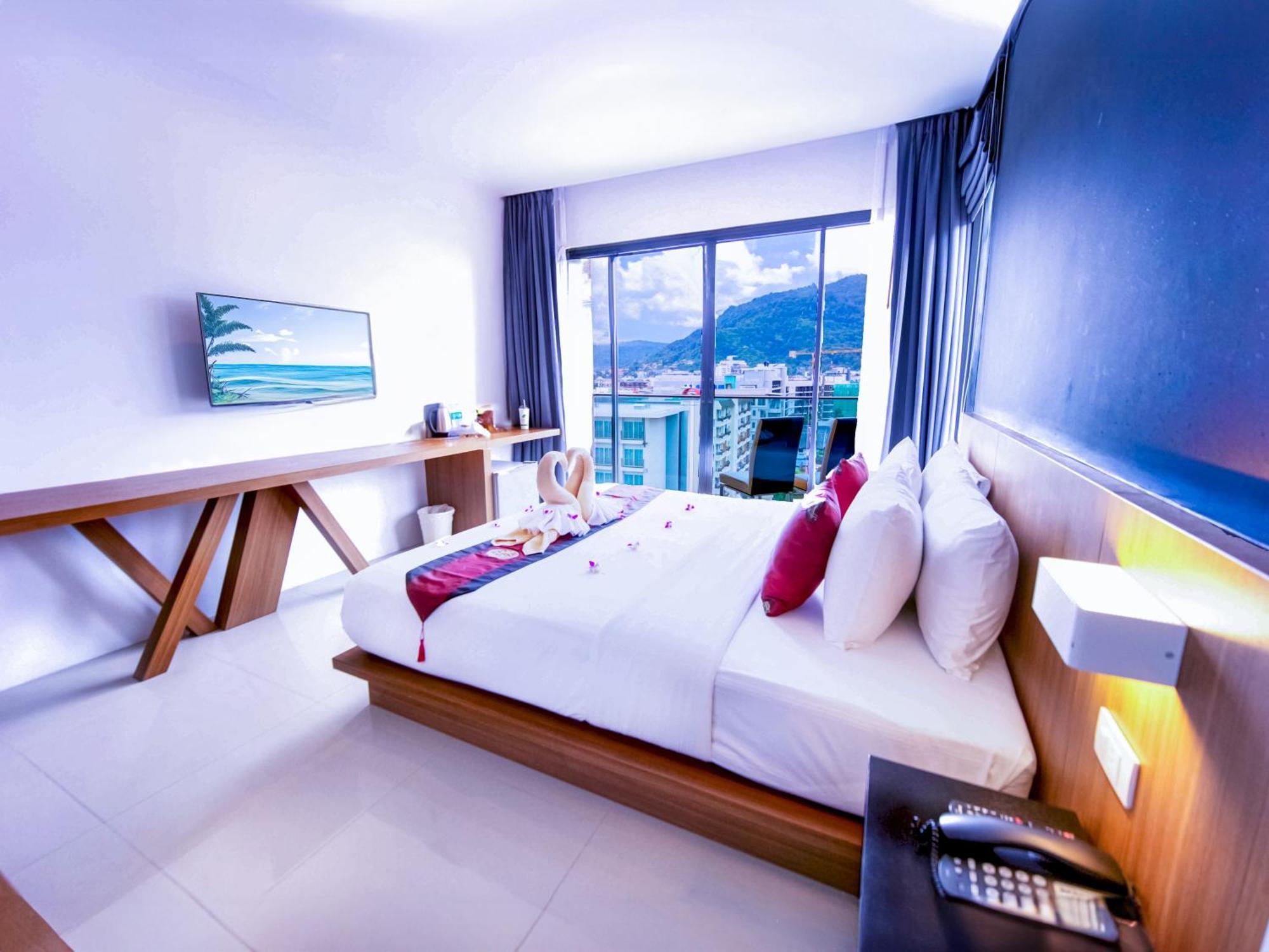 Phoenix Grand 4* Patong