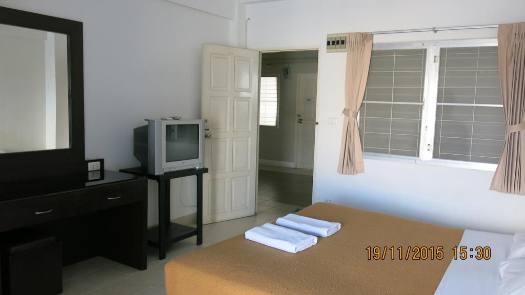Inn Ekkamon