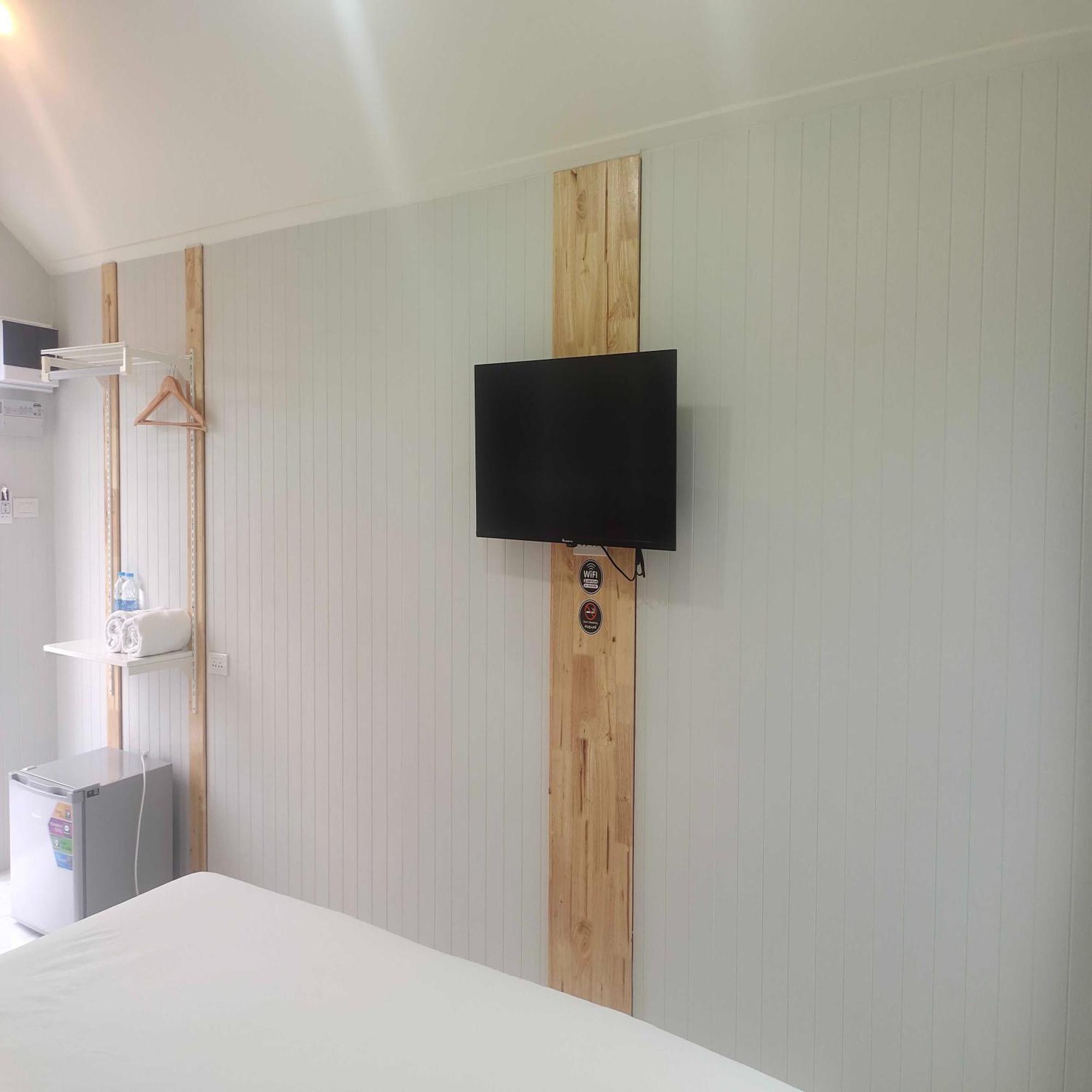 N&n House Laem Hin