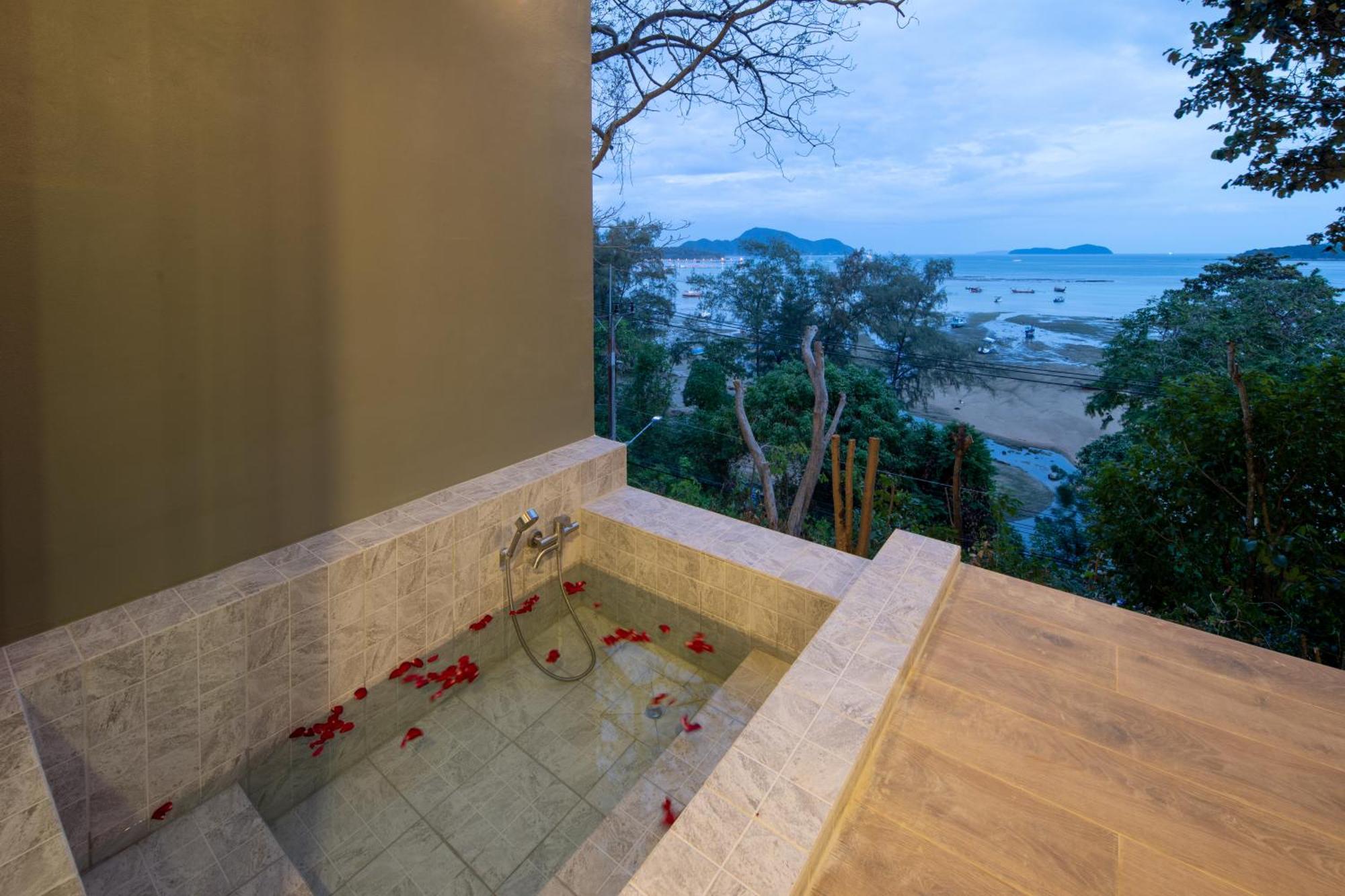 Nature Vista Rawai Holiday home *