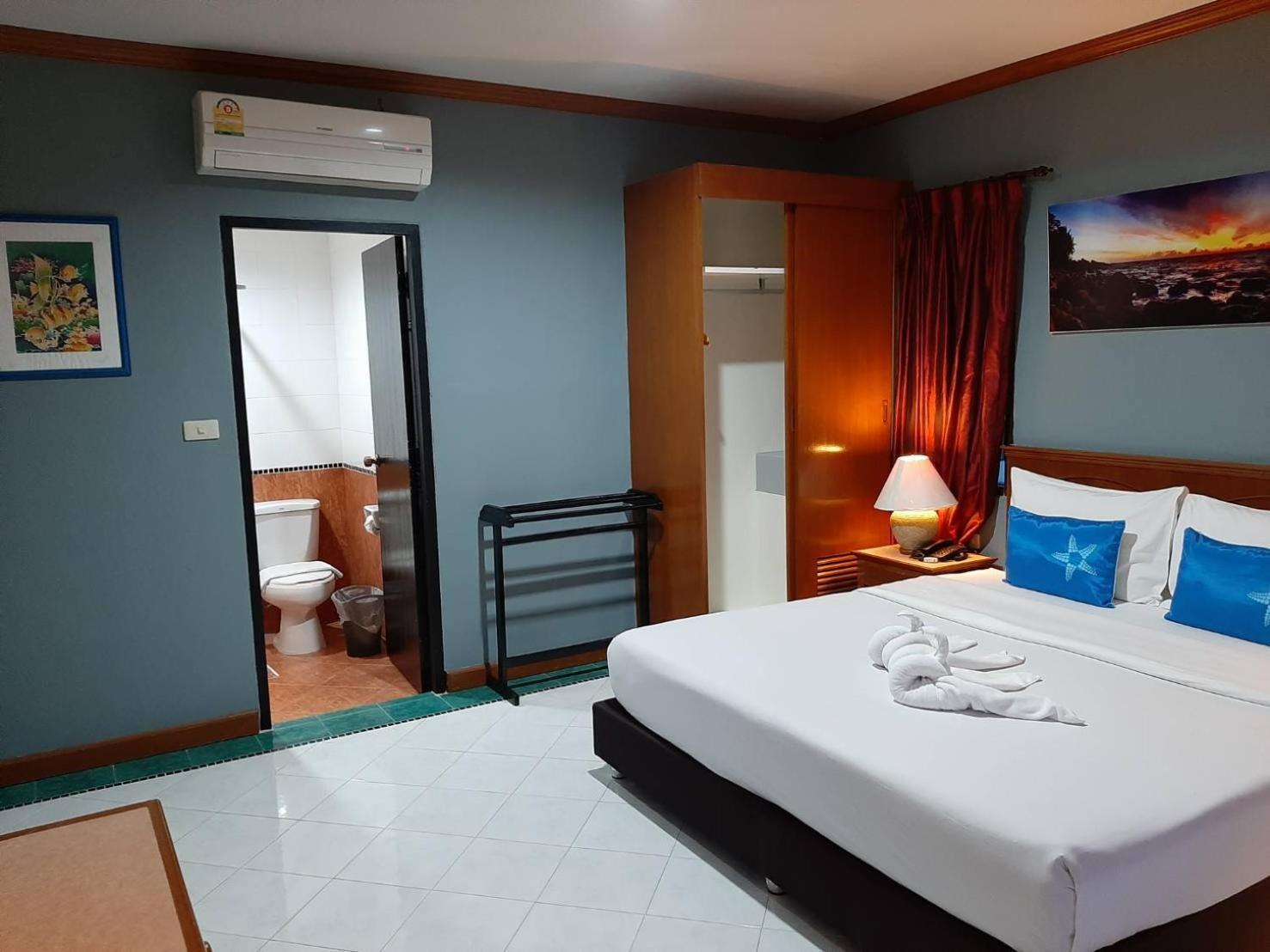 Sea Front - 3* Patong