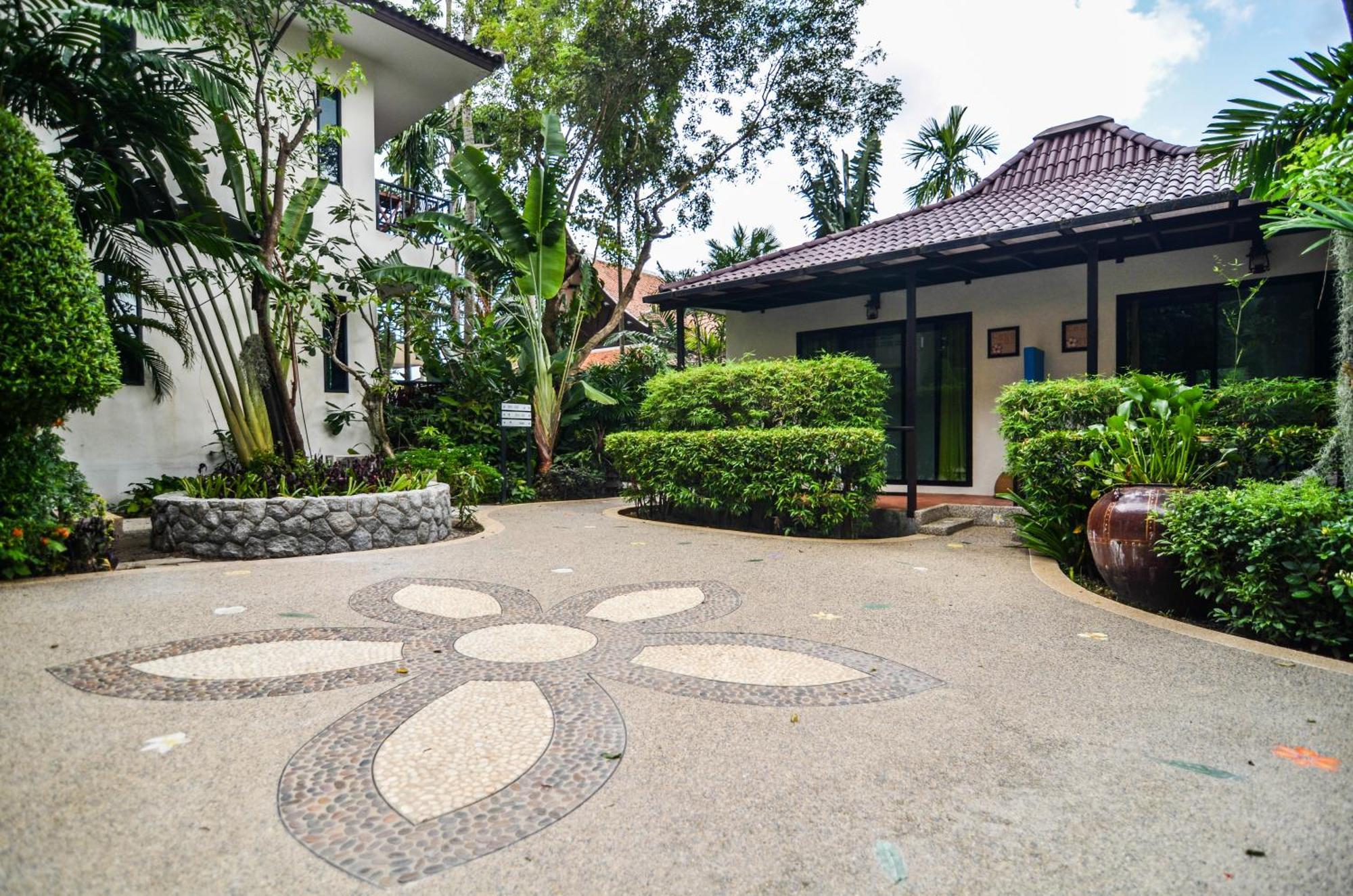 Resort Cocoville Phuket - Sha Chalong