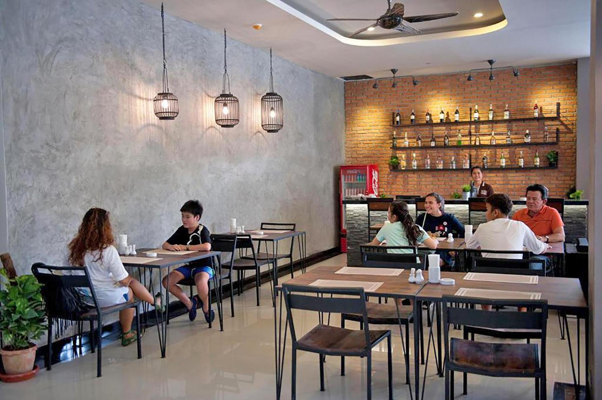 Hotel Gu Patong Phuket