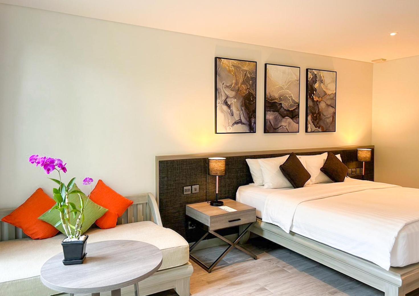 Paradox Phuket 5* Karon
