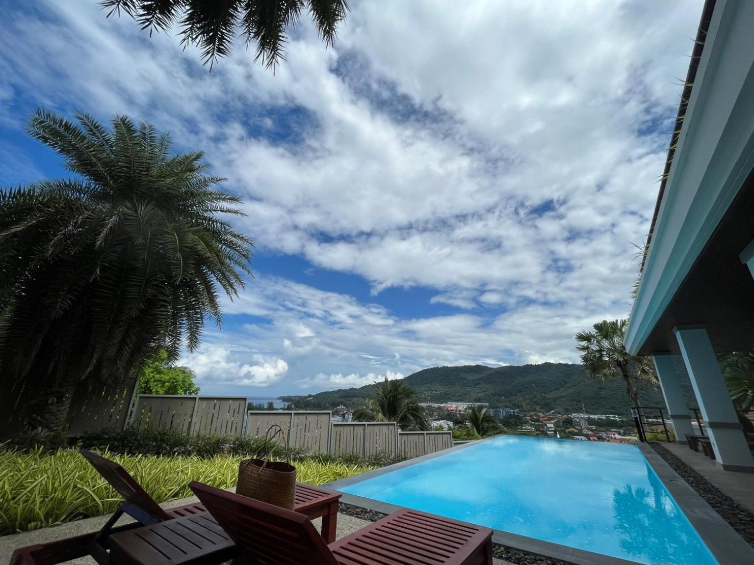 Tantawan - Private Pool Resort 5*
