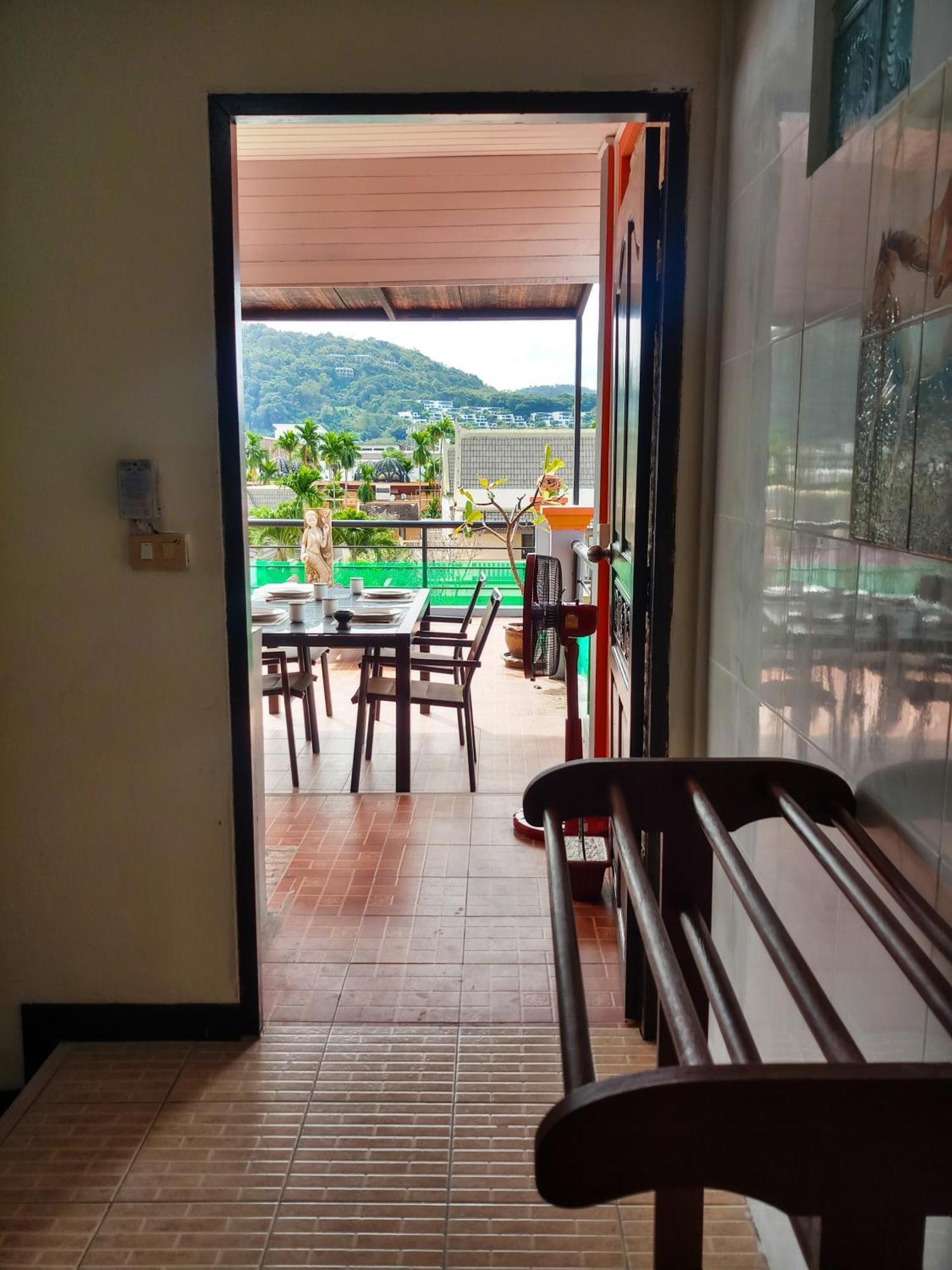 Lina Guest house *