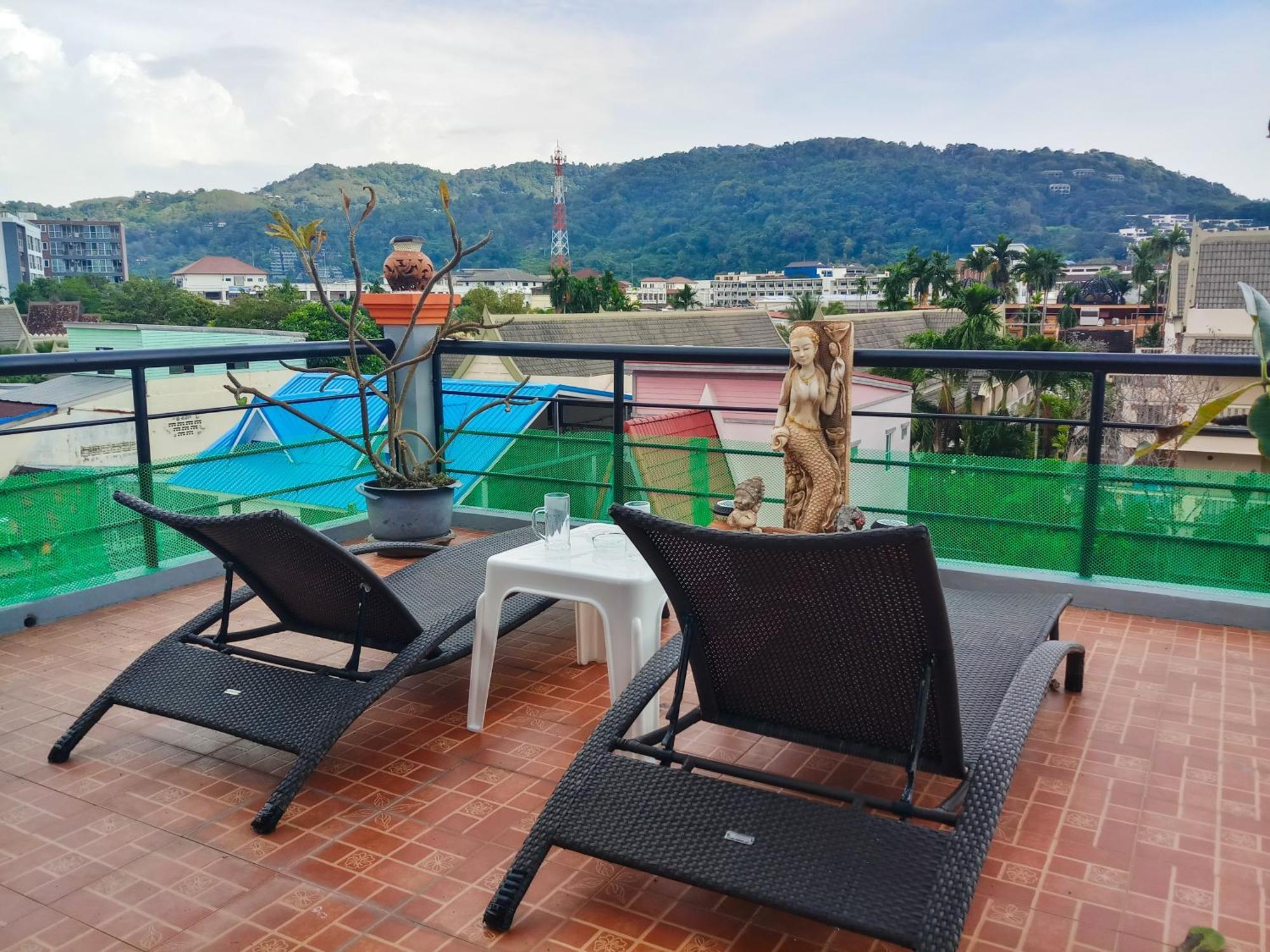 Lina Guest house