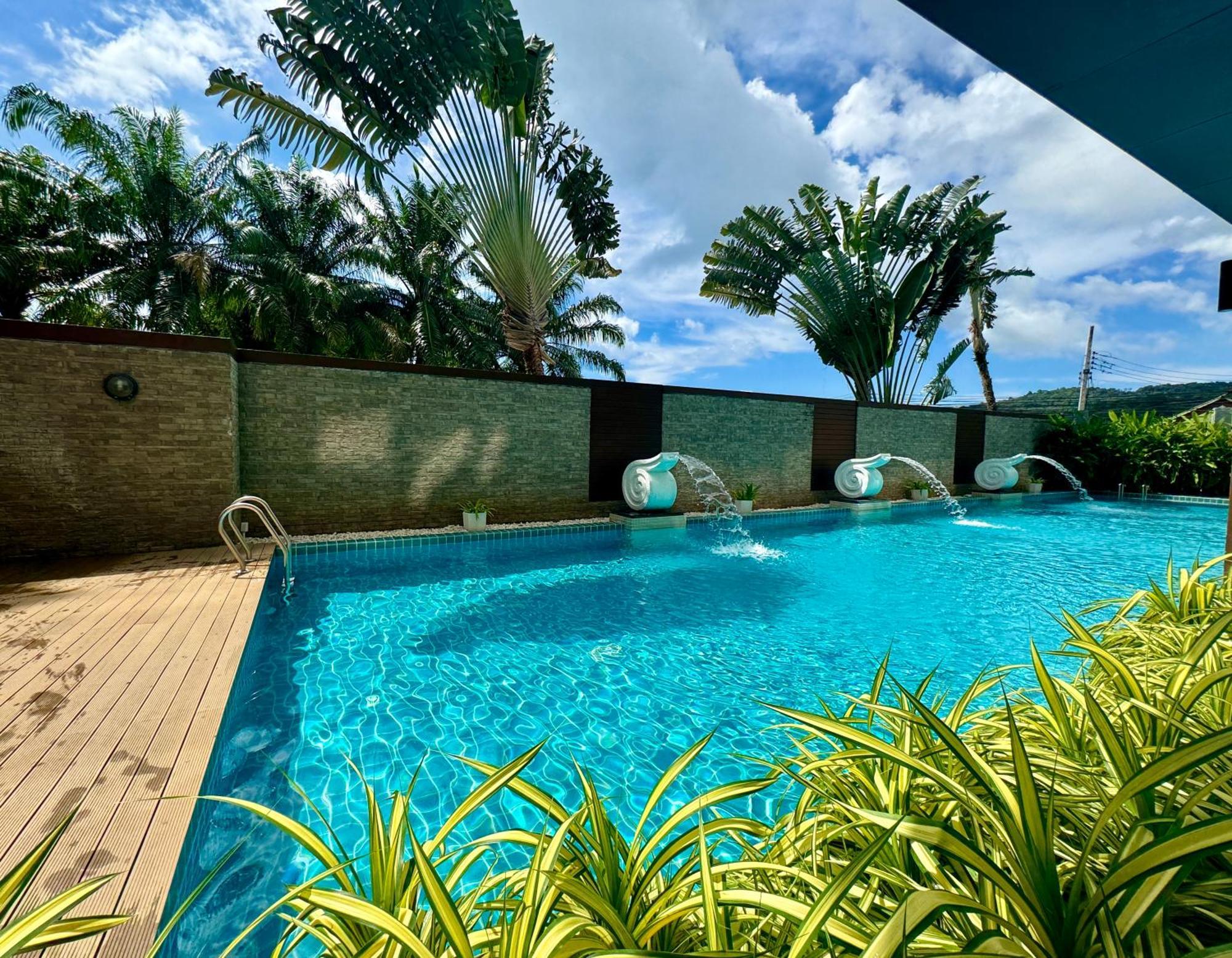 Apartment Sea View At Chic Condo, Karon