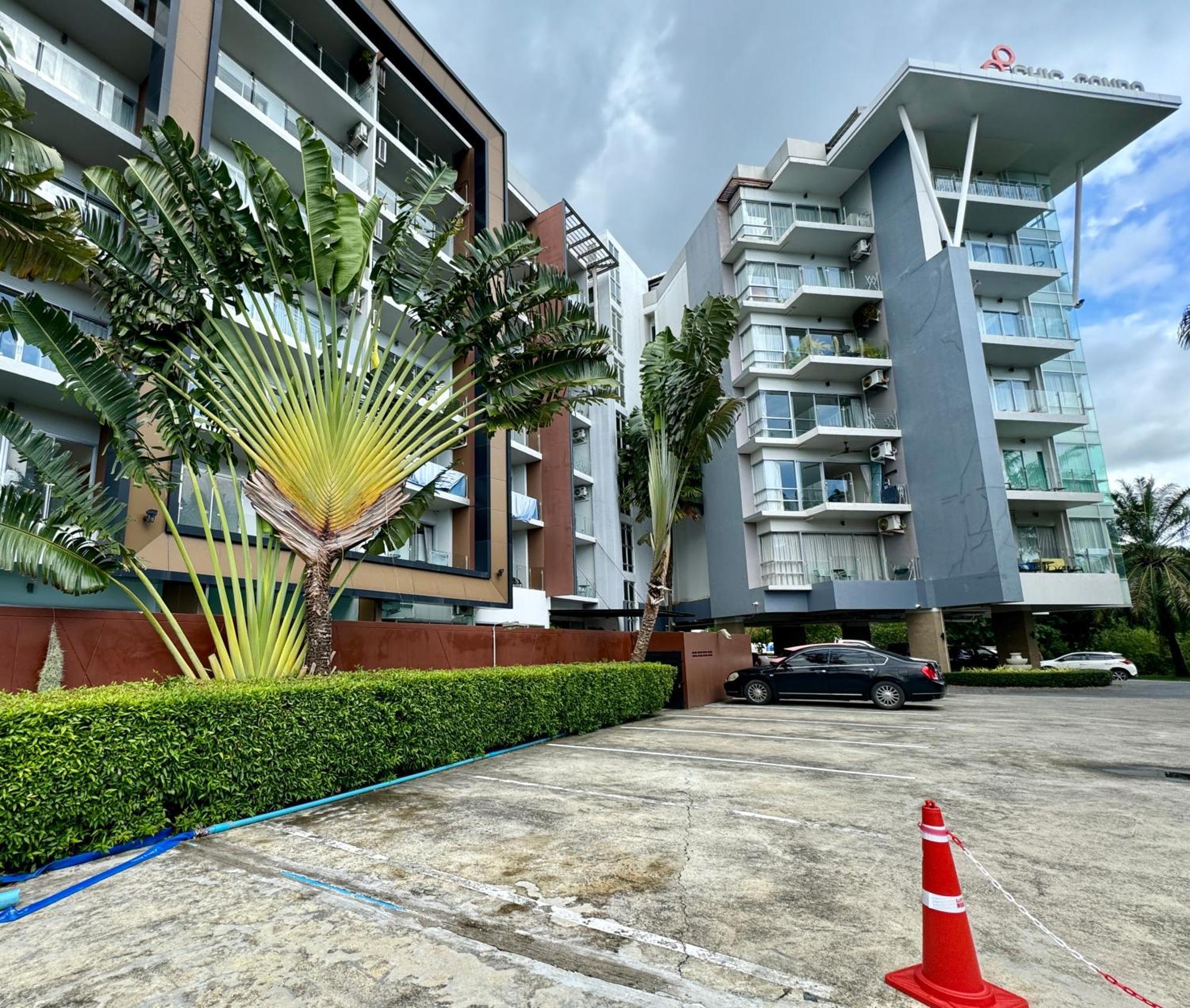 Sea View At Chic Condo, Apartment