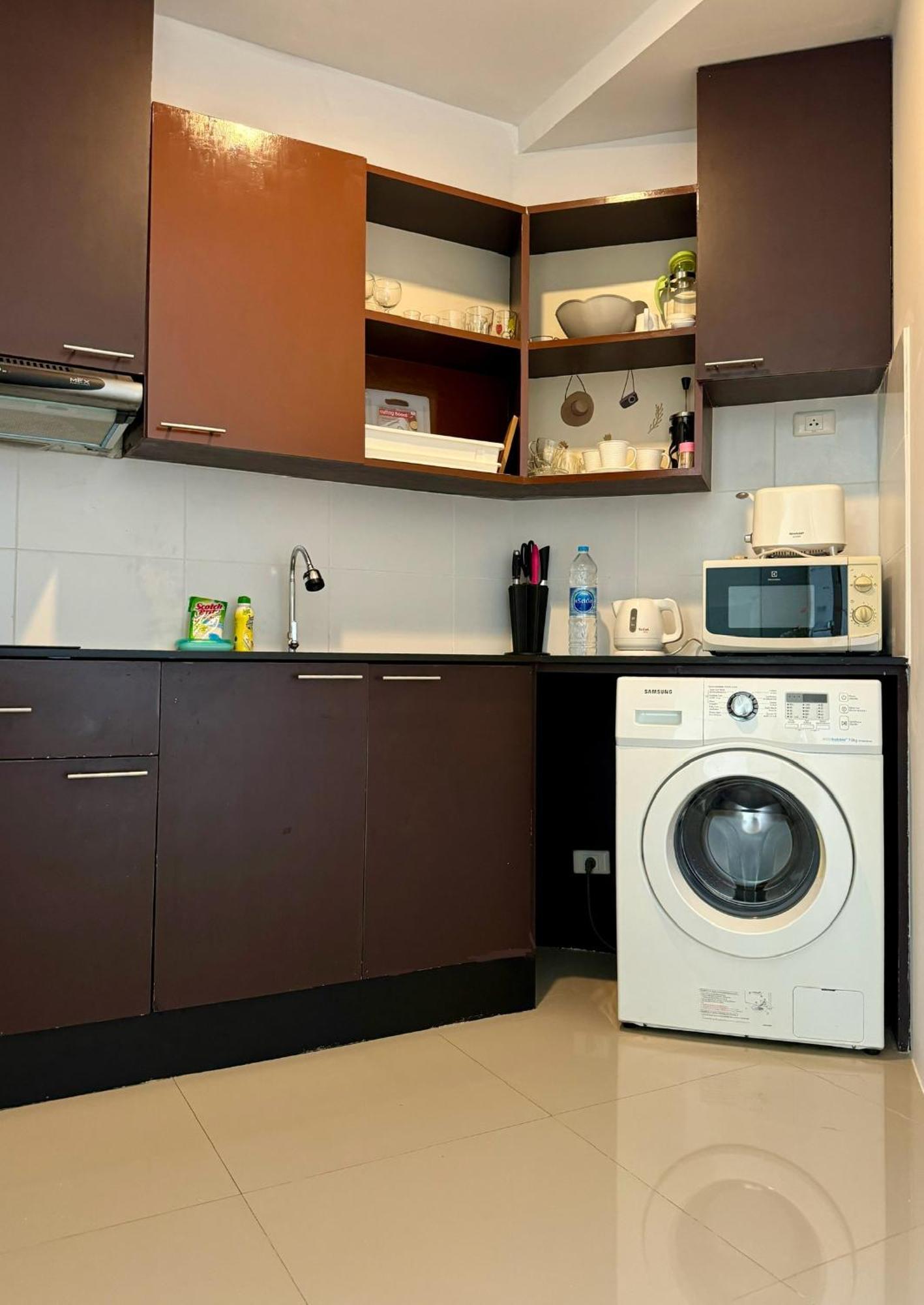 Apartment Sea View At Chic Condo, Karon