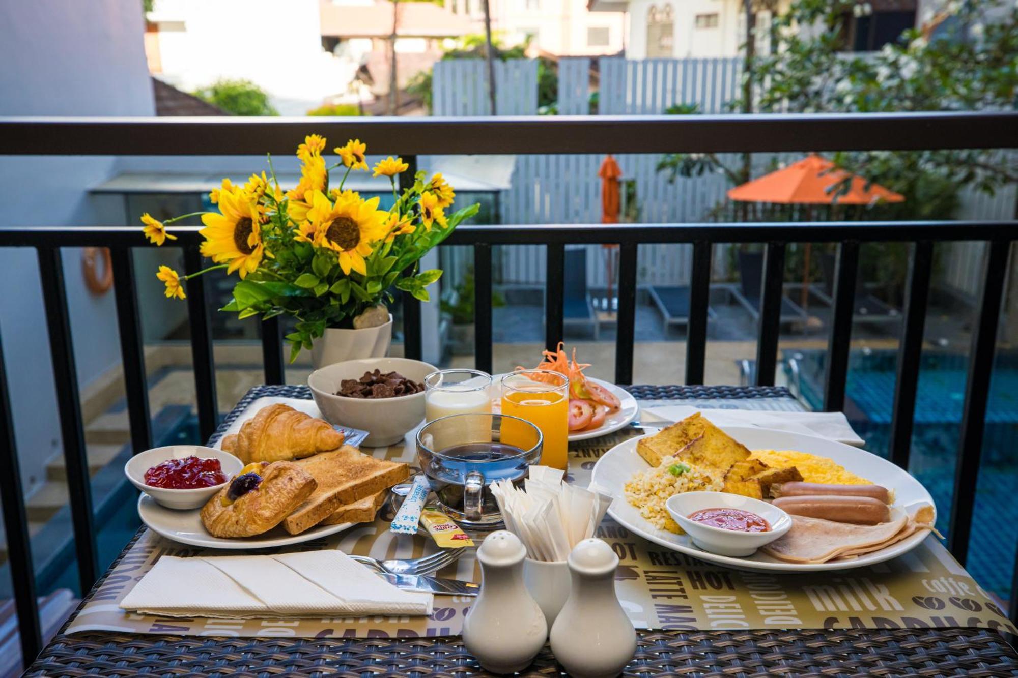 Hotel Citrus By Compass Hospitality 4*