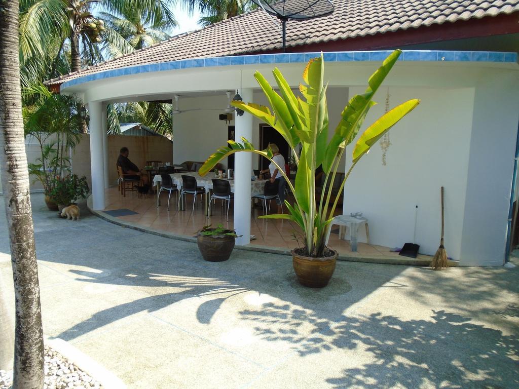 Baan Coconut * Praia de Bang Tao