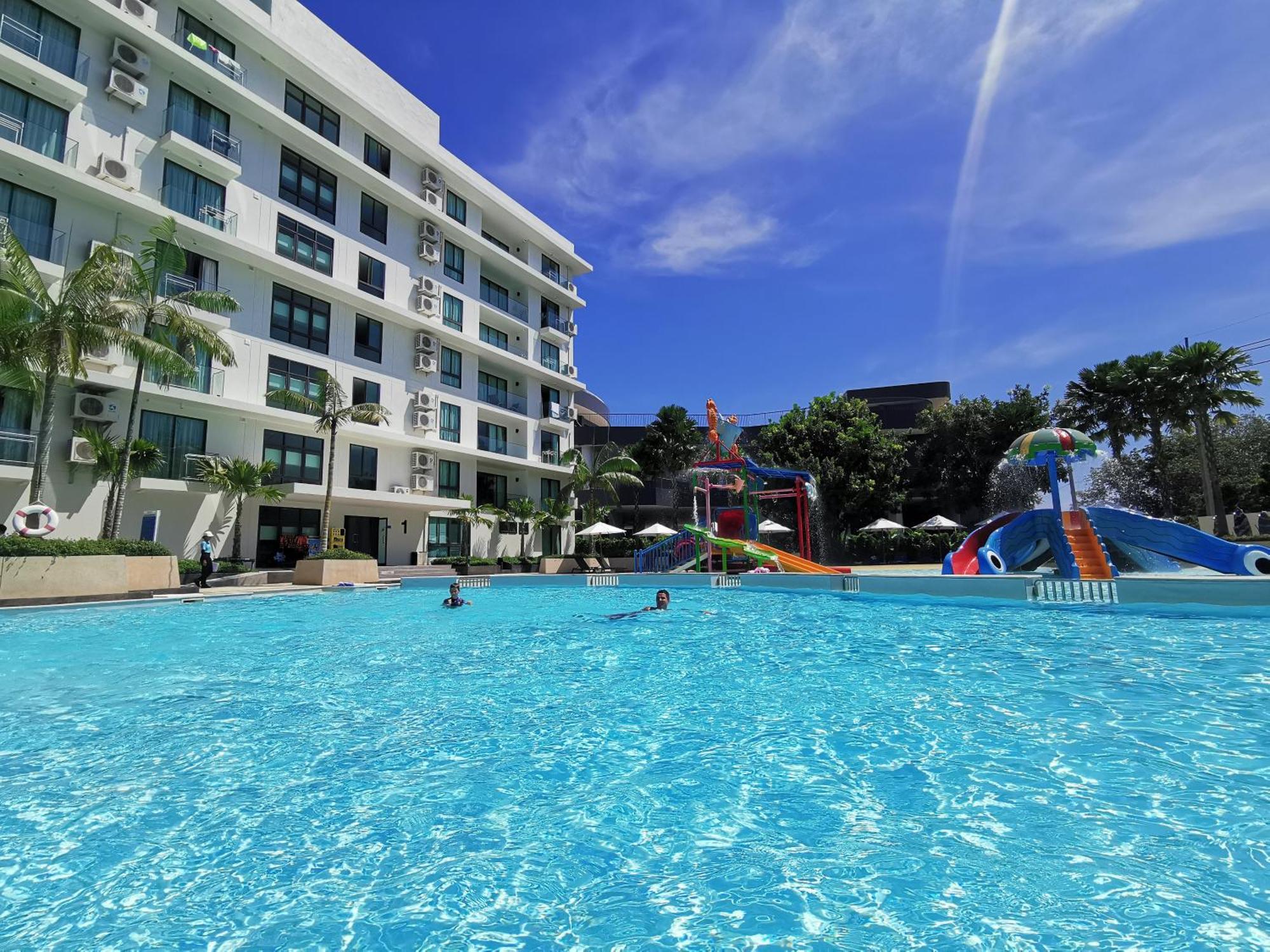 Water Park 200m Nai King Bedroom