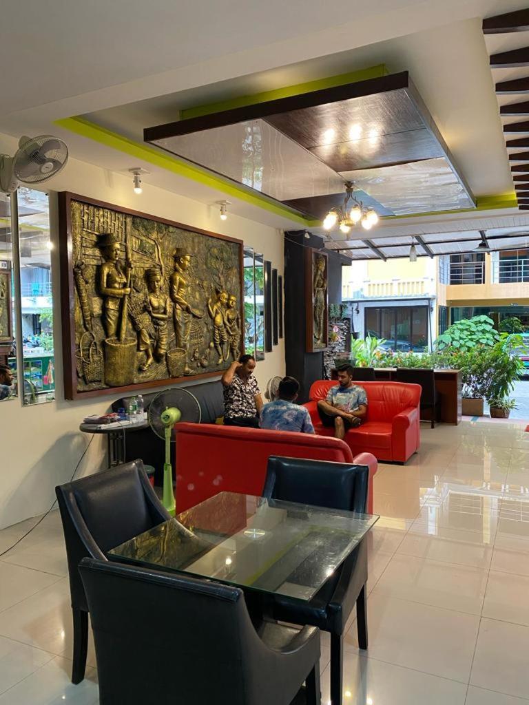 Hotel Lavender 3*