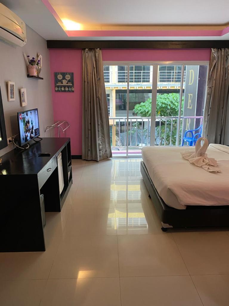 Hotel Lavender
