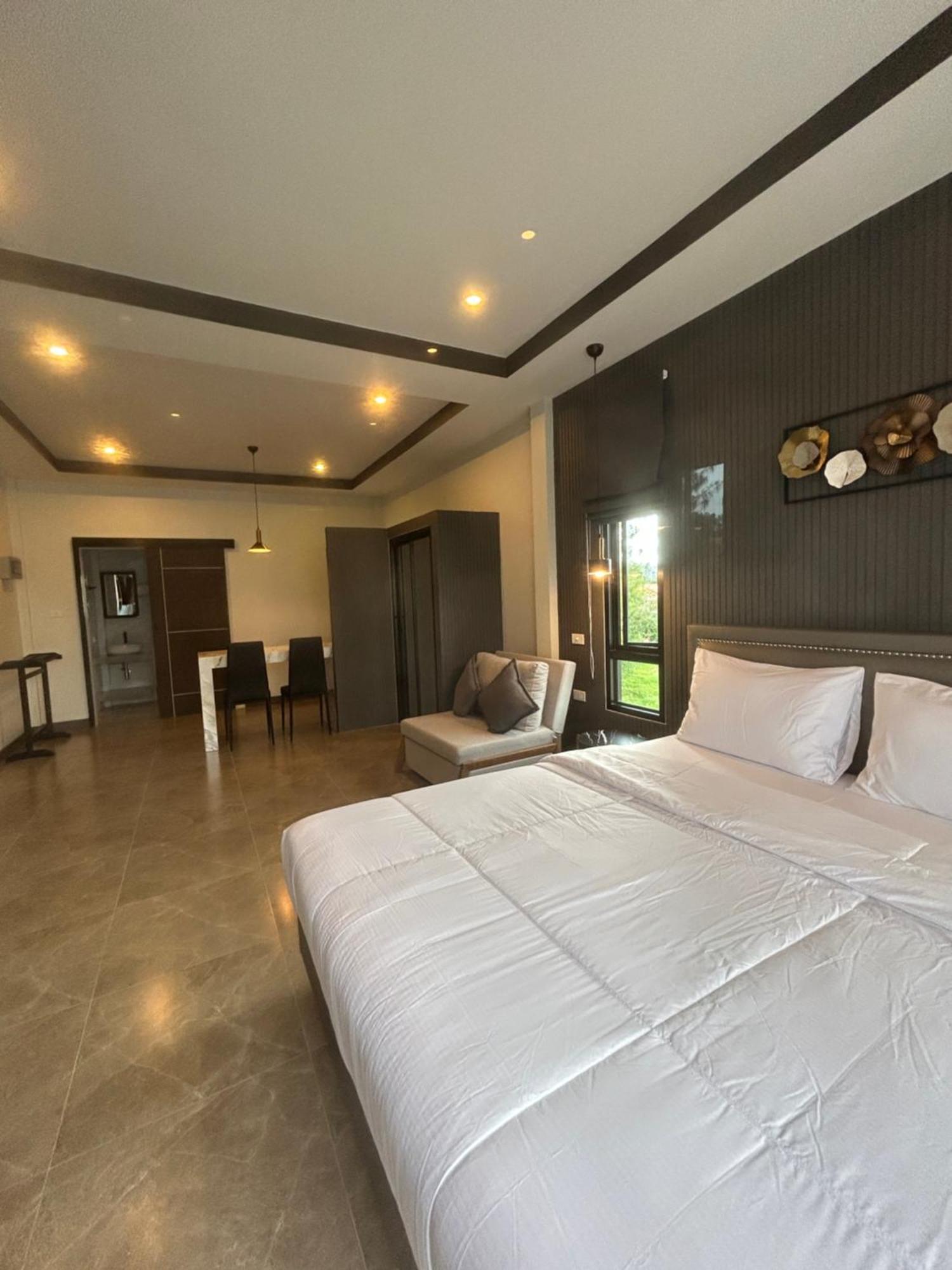 Baan Fran Sim Da Bang Tao Beach (Phuket)