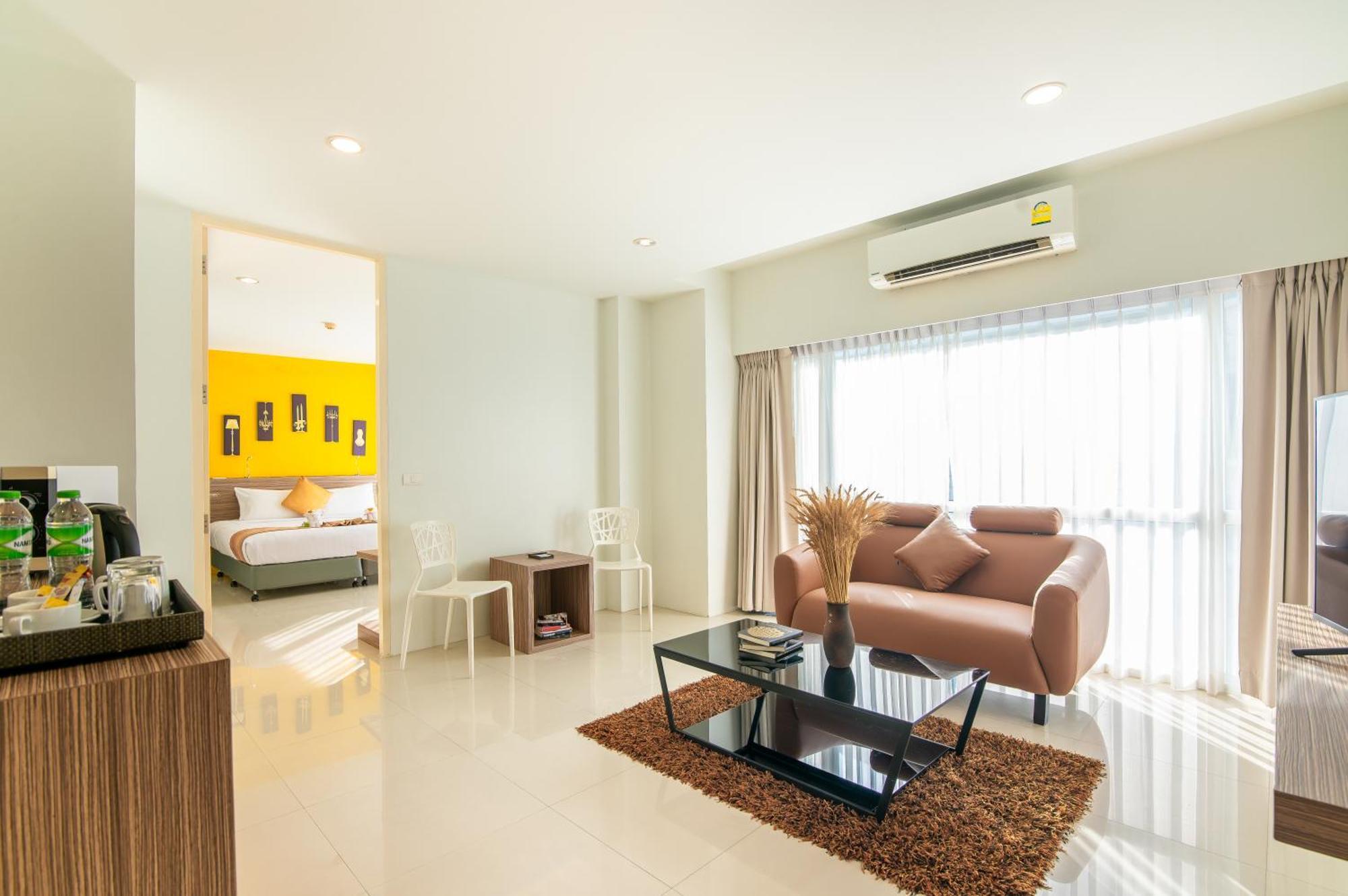Hotel The Lantern - Sha Extra Patong