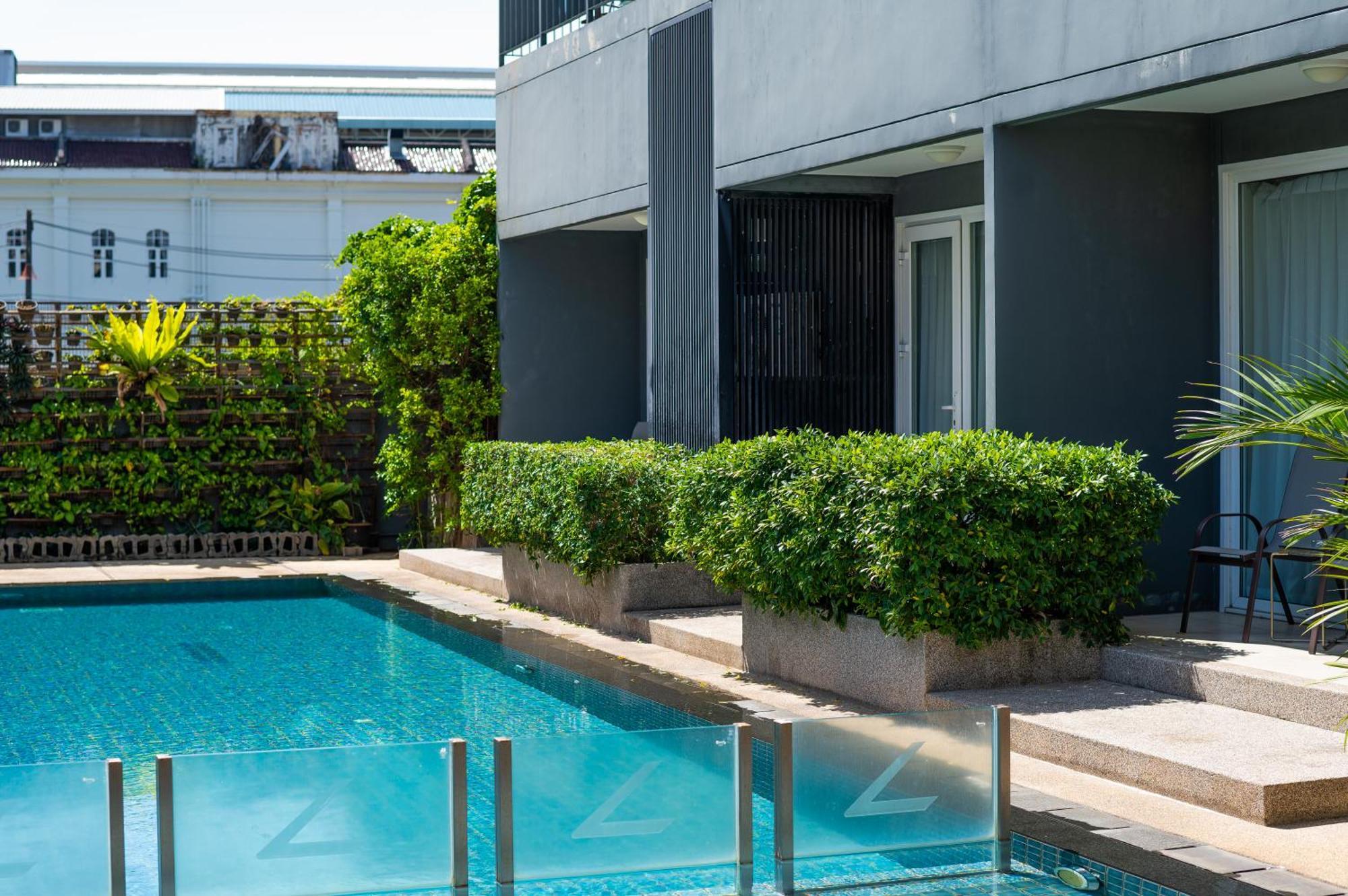 Hotel The Lantern - Sha Extra Patong